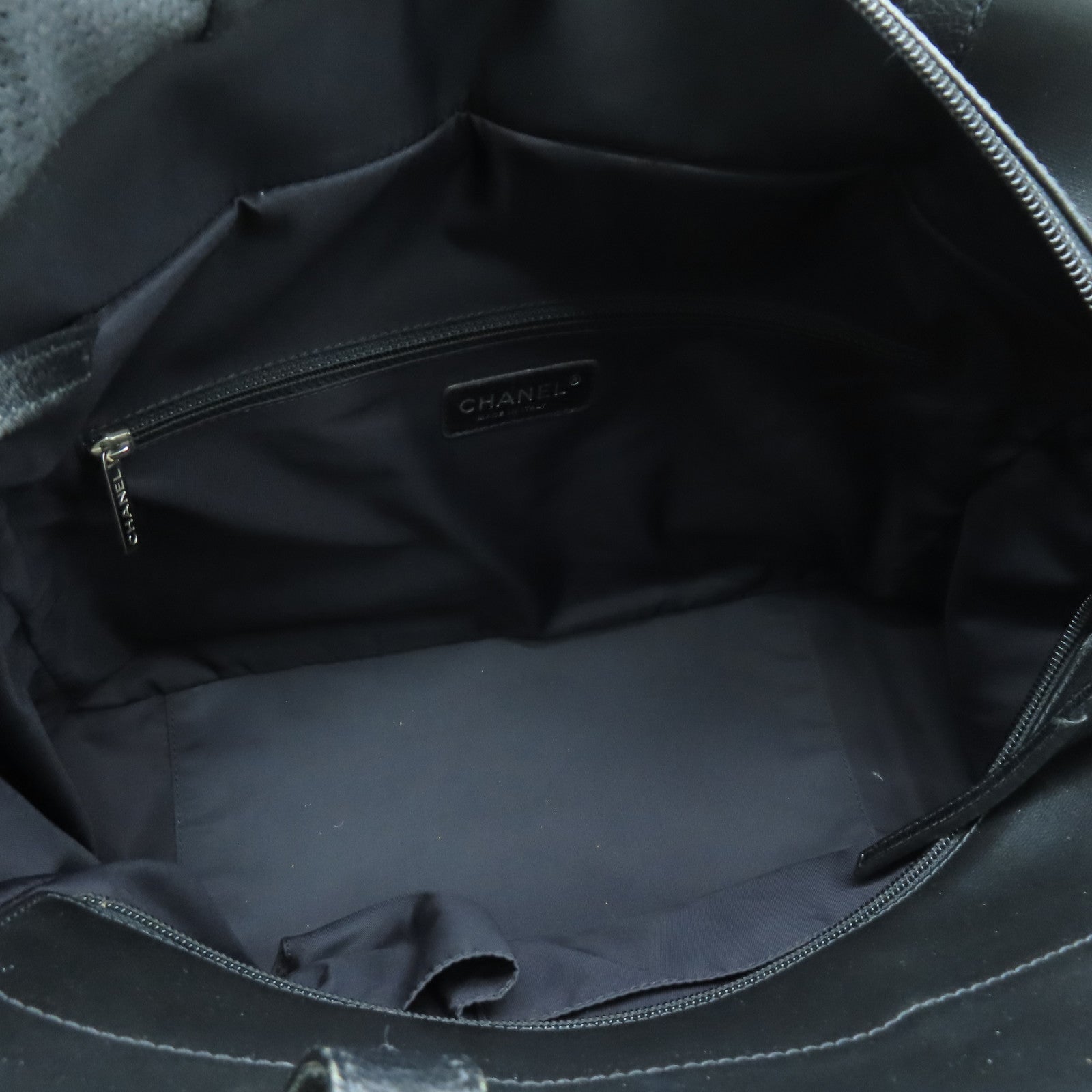 CHANEL 菱格涂层帆布Tote Bag银扣手挽袋黑色