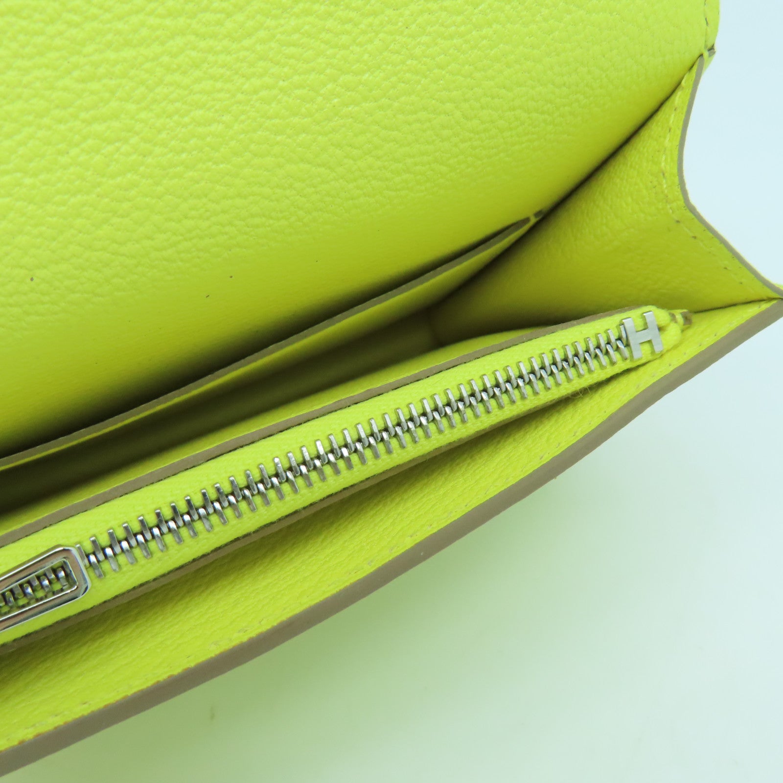 HERMES 【激減優惠】Chevre皮革Roulis Slim銀扣錢包黃色