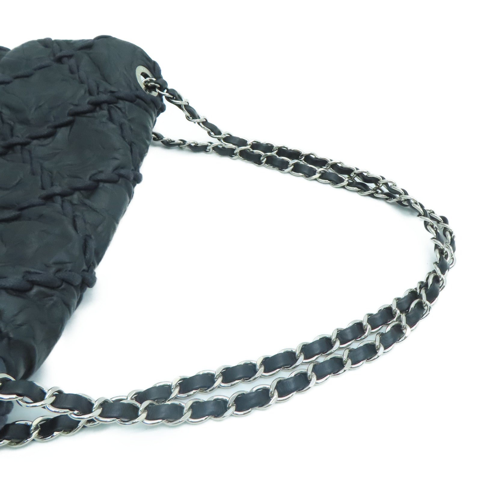 CHANEL 菱格牛皮皮革Chain Shoulder Bag銀扣肩背袋黑色
