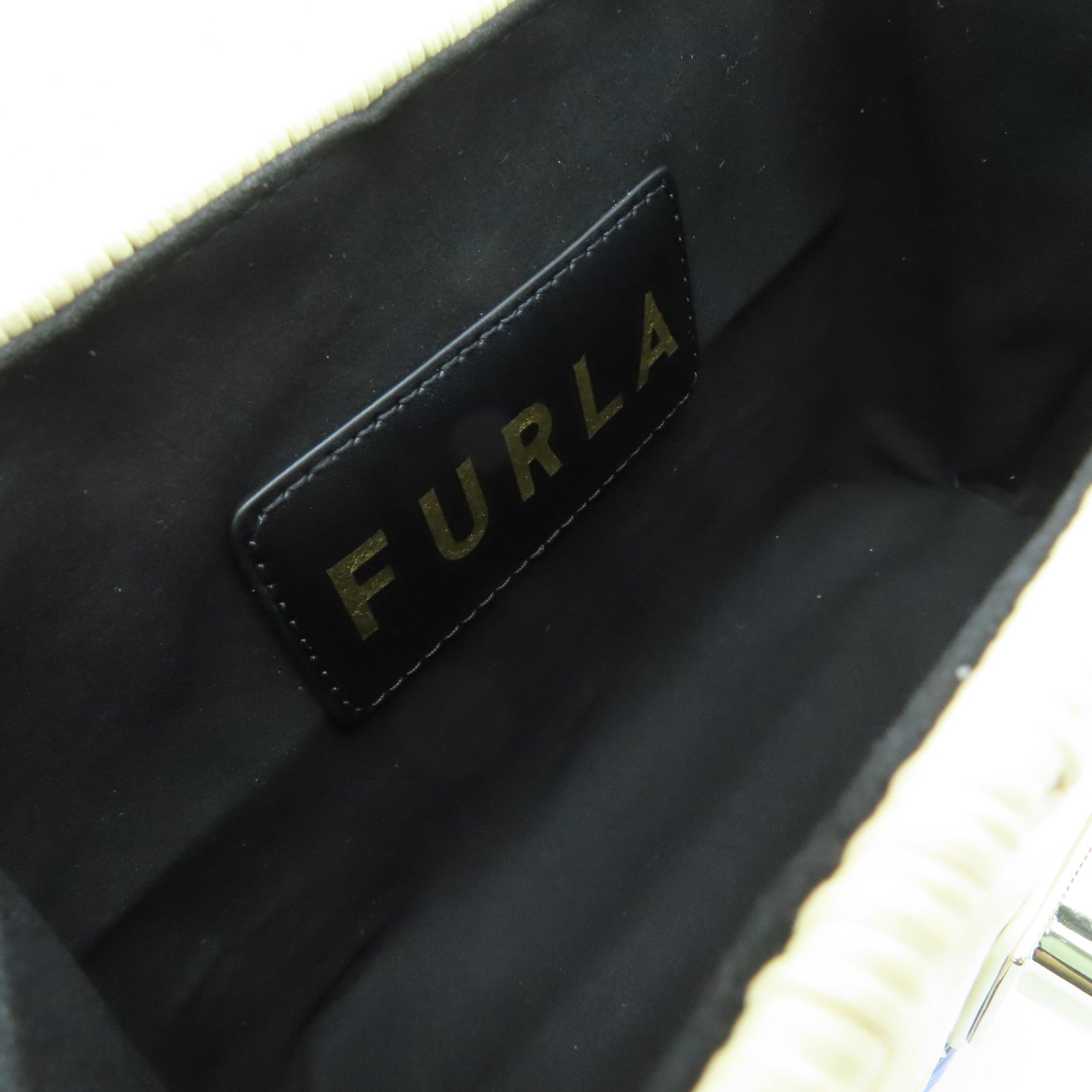 Furla [Sharp Discount] Rattan/Craft Leather Furla 1927 Shoulder Gold Buckle Shoulder Bag White
