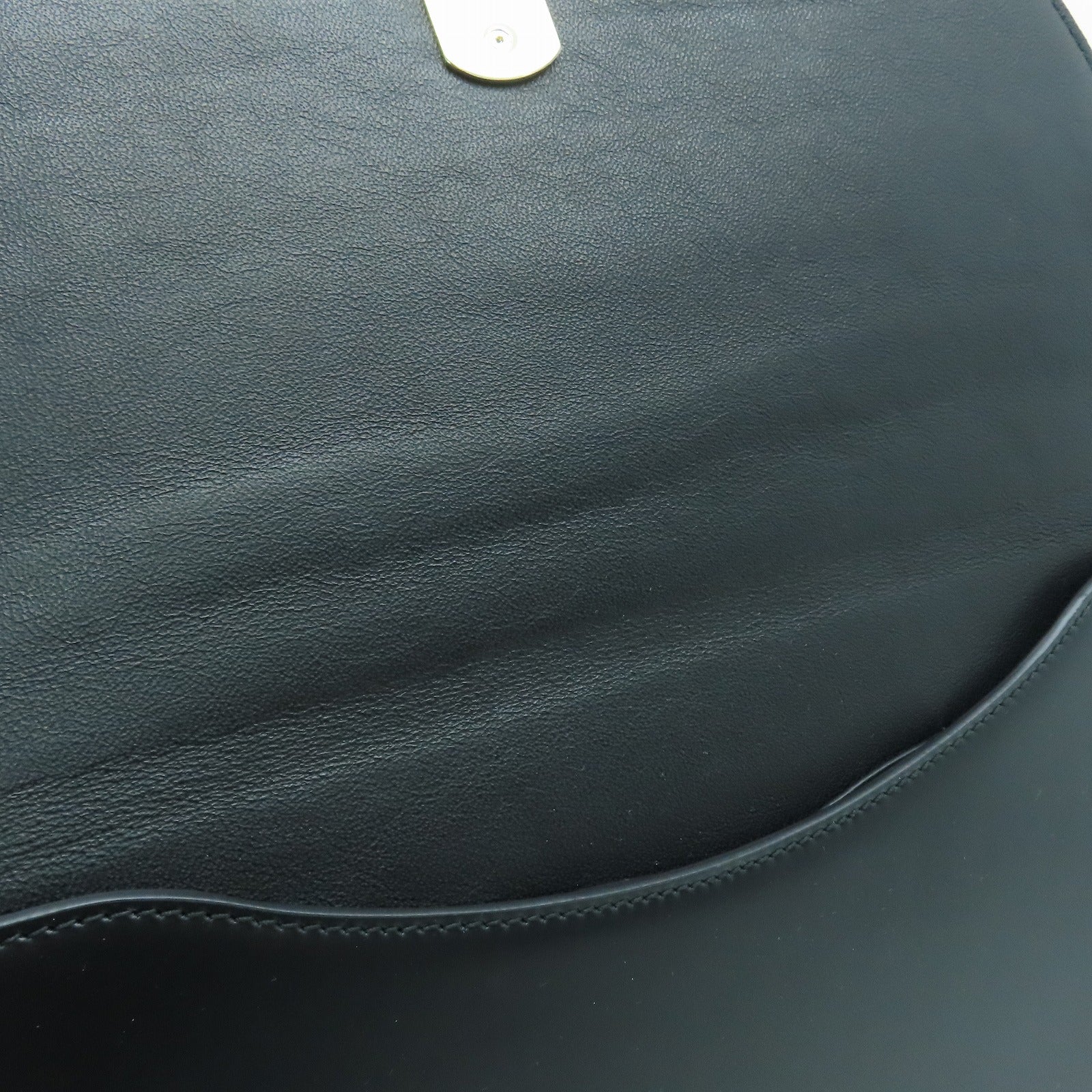 Salvatore Ferragamo 牛皮皮革Shoulder Pouch银色手拿包/肩背袋黑色