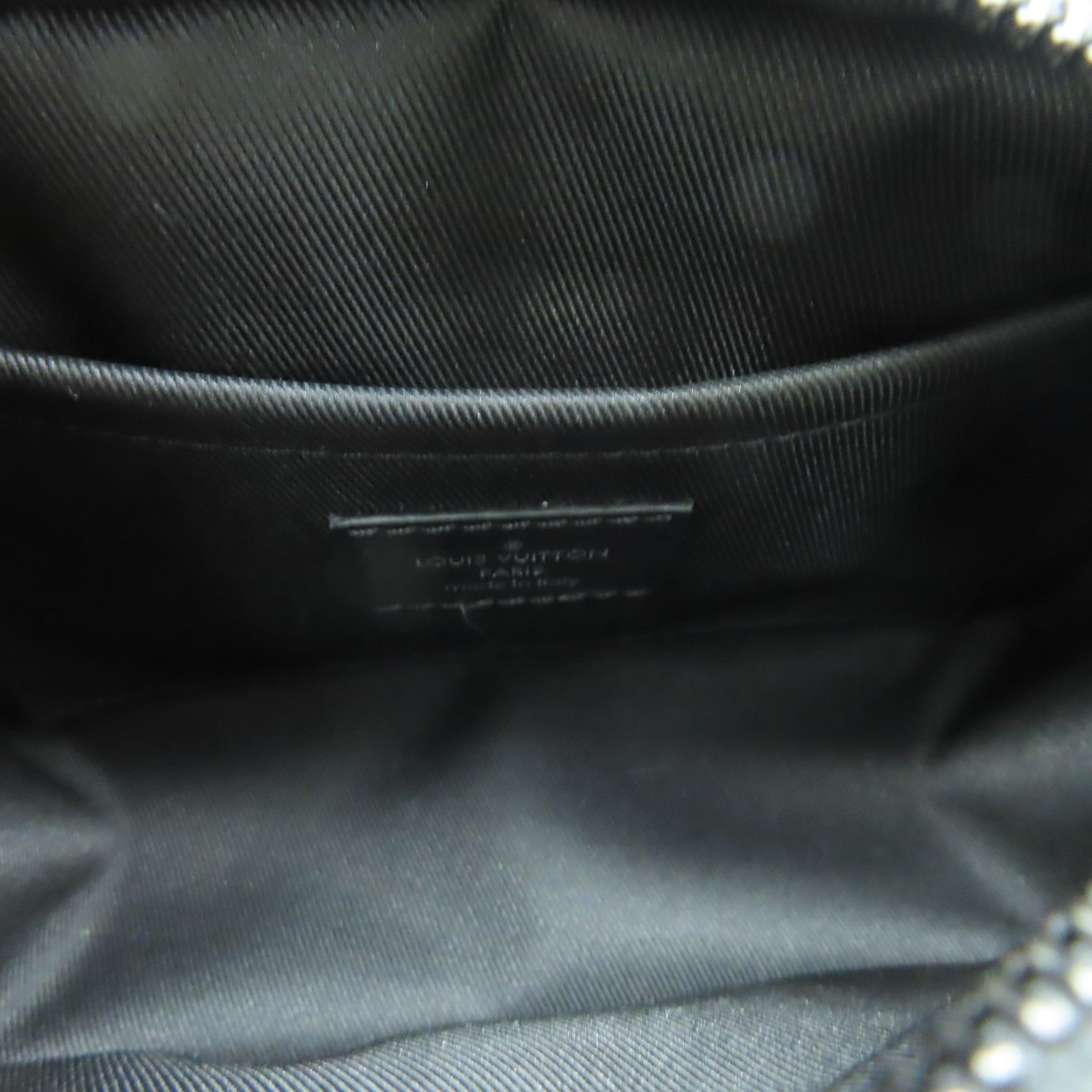 LOUIS VUITTON 【激減優惠】Monogram Eclipse Mini Soft Trunk肩背袋黑色
