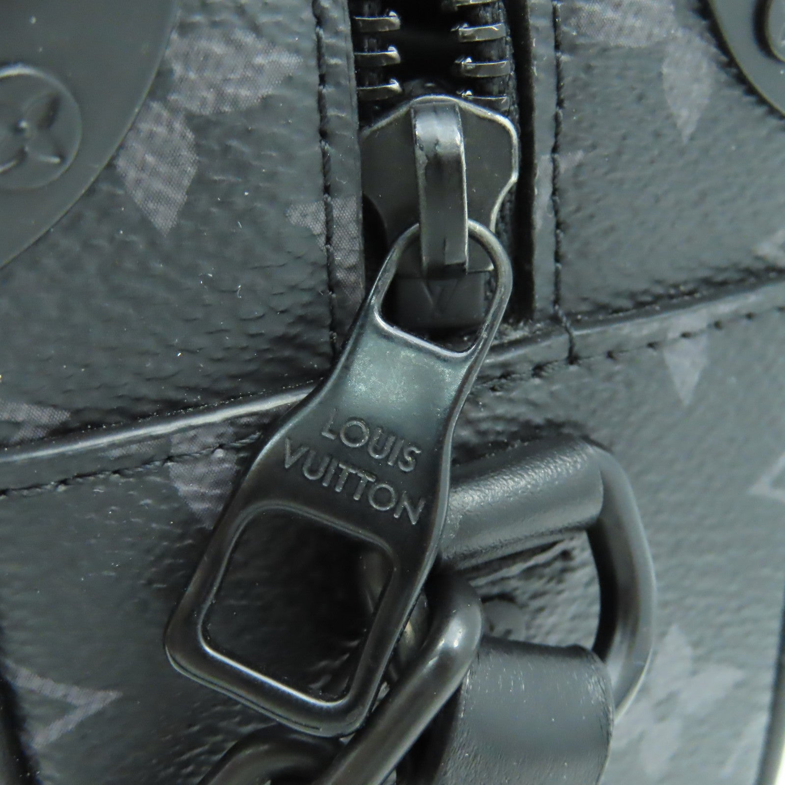 LOUIS VUITTON 【激減優惠】Monogram Eclipse Mini Soft Trunk肩背袋黑色