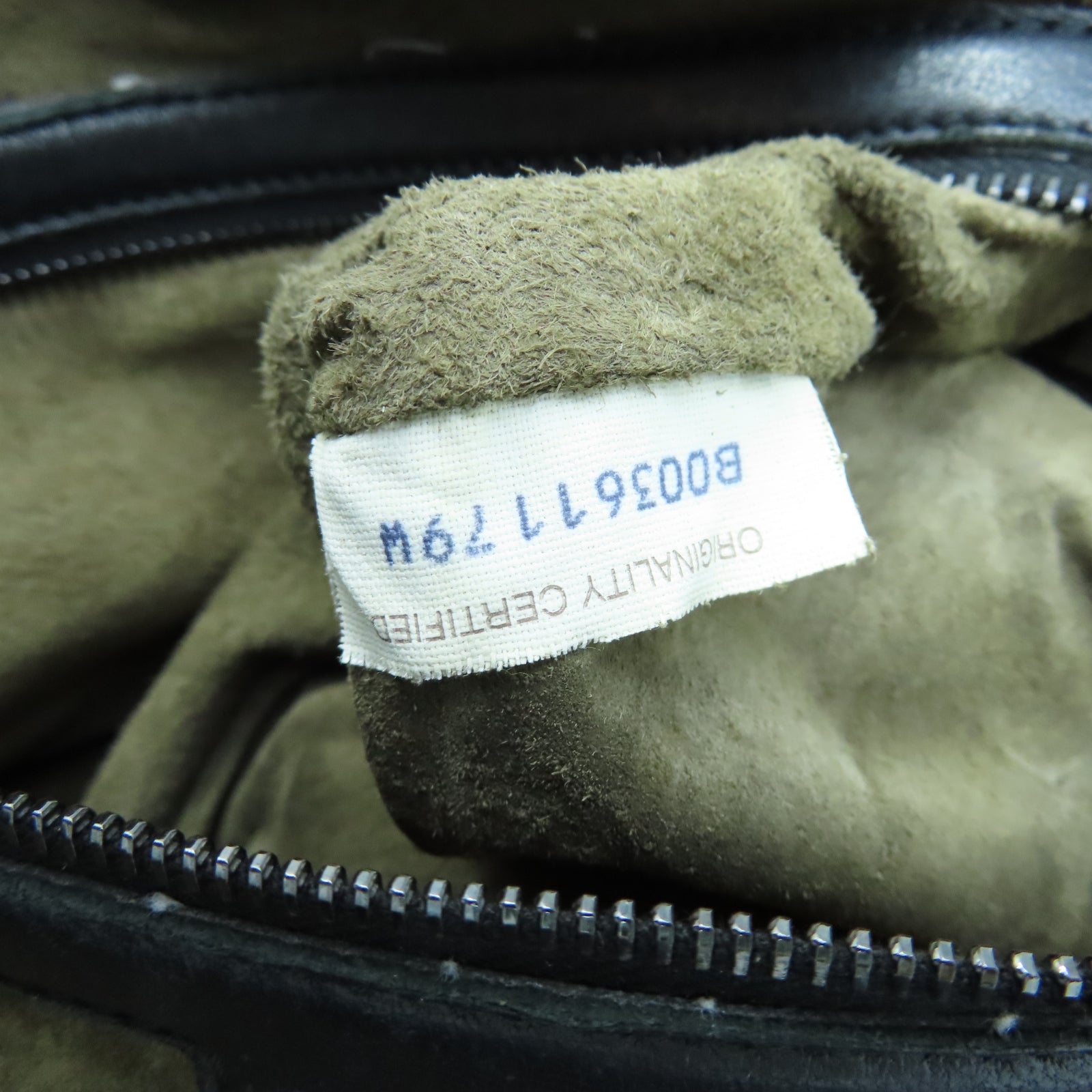 BOTTEGA VENETA 羊皮皮革Shoulder Bag銀扣肩背袋黑色