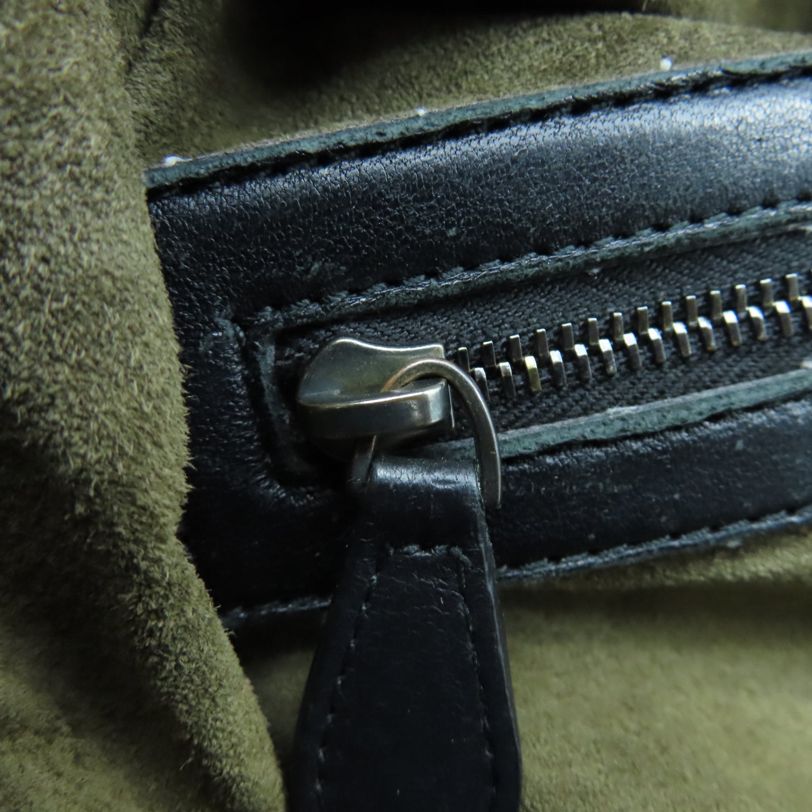 BOTTEGA VENETA 羊皮皮革Shoulder Bag銀扣肩背袋黑色