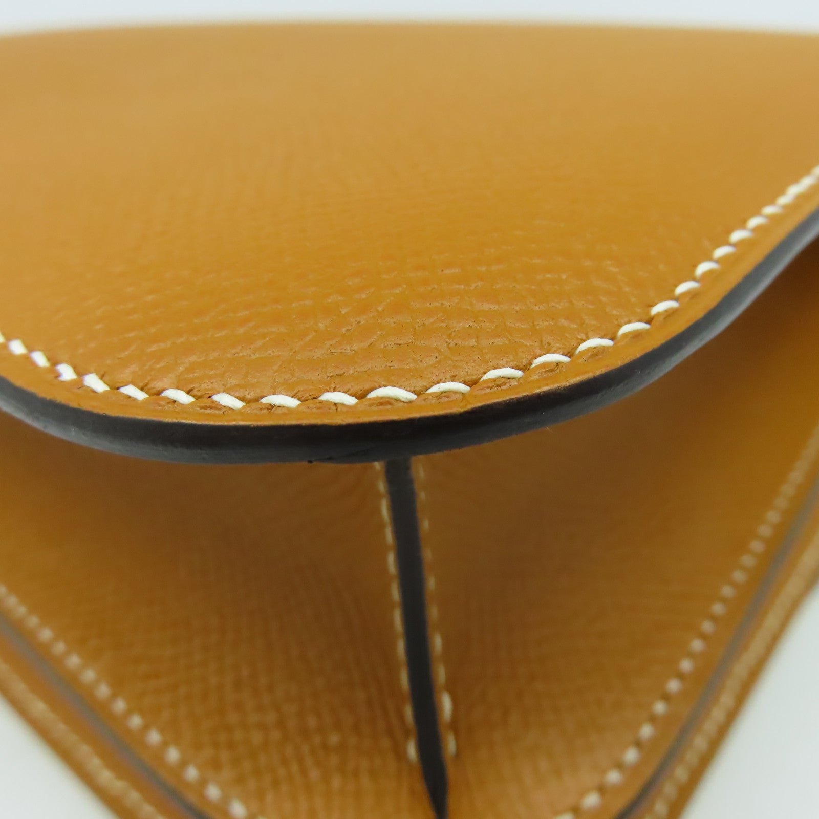 HERMES Epsom皮革Constance 24 Shoulder Bag金扣肩背袋Toffee太妃糖色