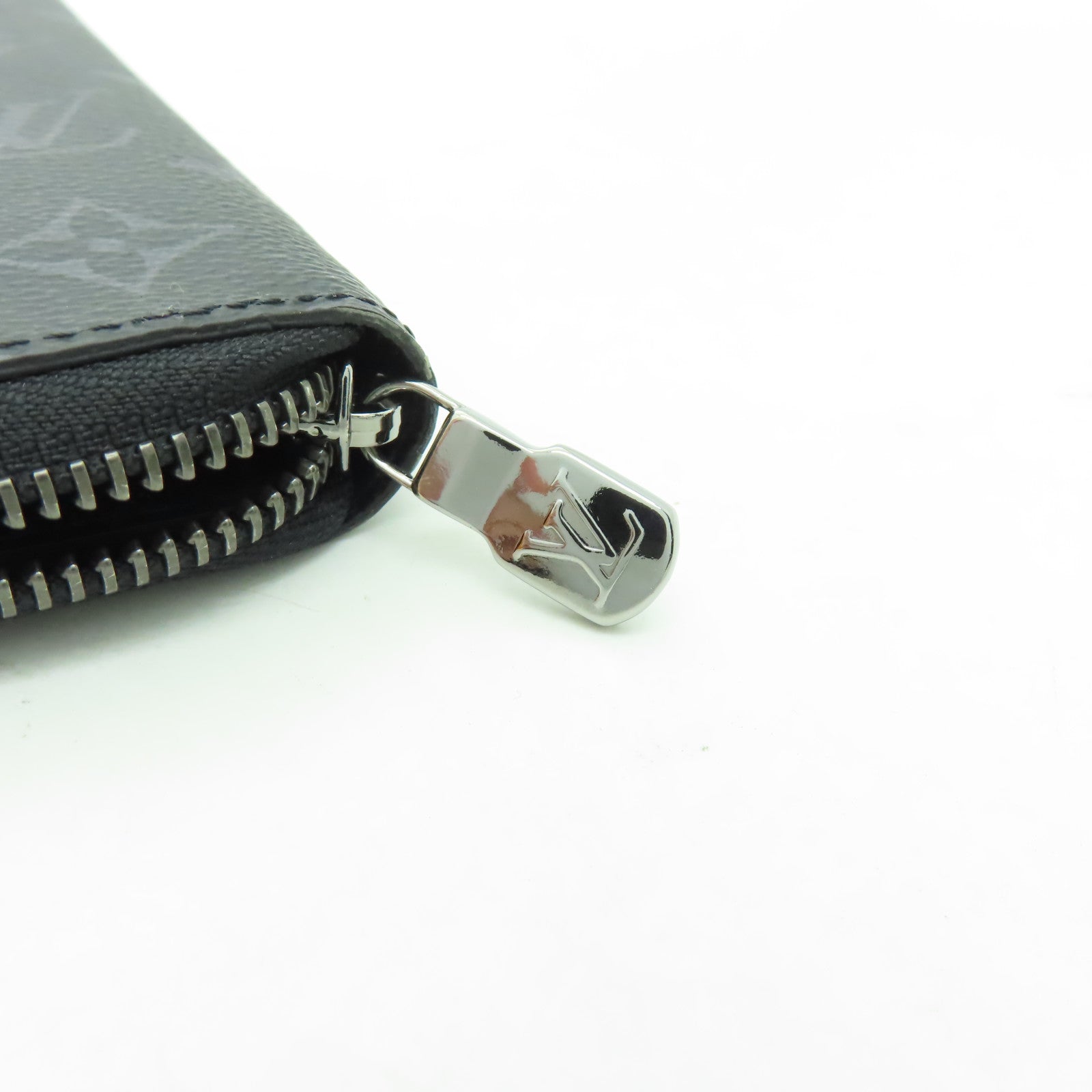 LOUIS VUITTON Monogram Eclipse Zipper Long Wallet銀扣長錢包黑色