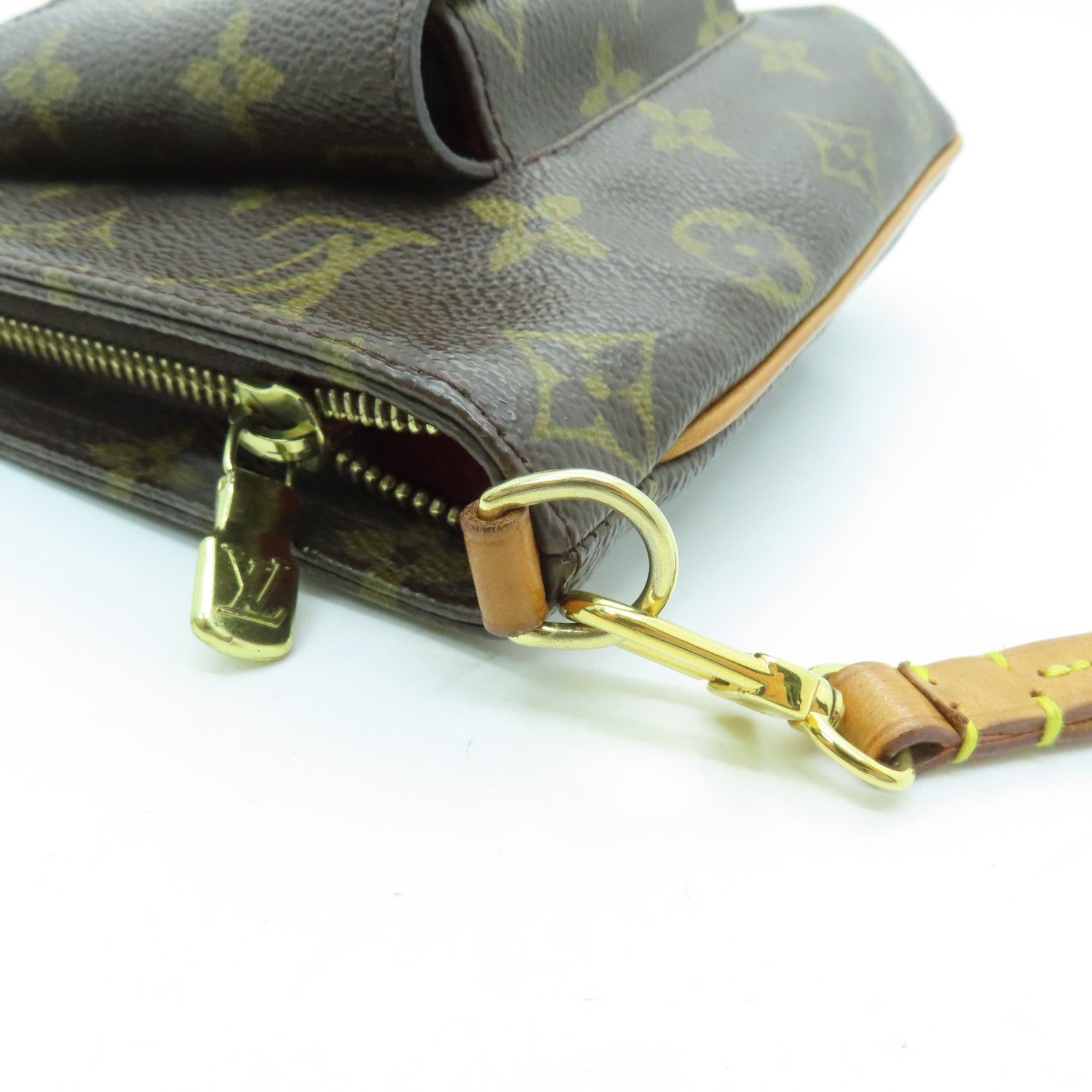 LOUIS VUITTON Monogram Partition Pouch金扣手提包棕色