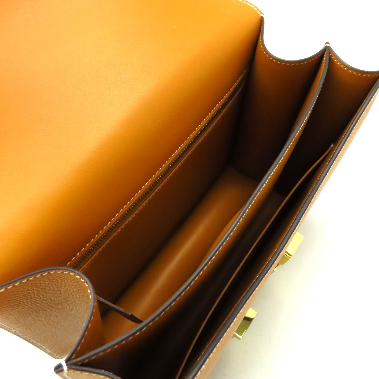 HERMES Epsom皮革Constance 24 Shoulder Bag金扣肩背袋Toffee太妃糖色