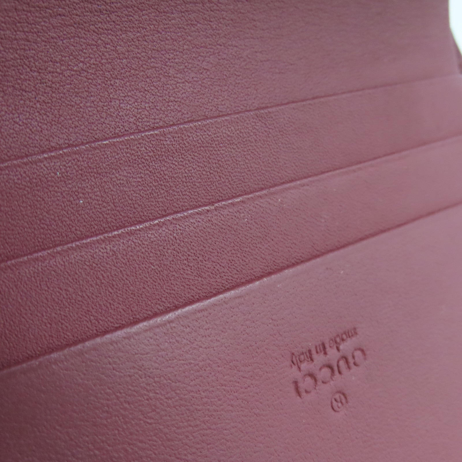 GUCCI 涂层帆布Wallet银扣钱包米色