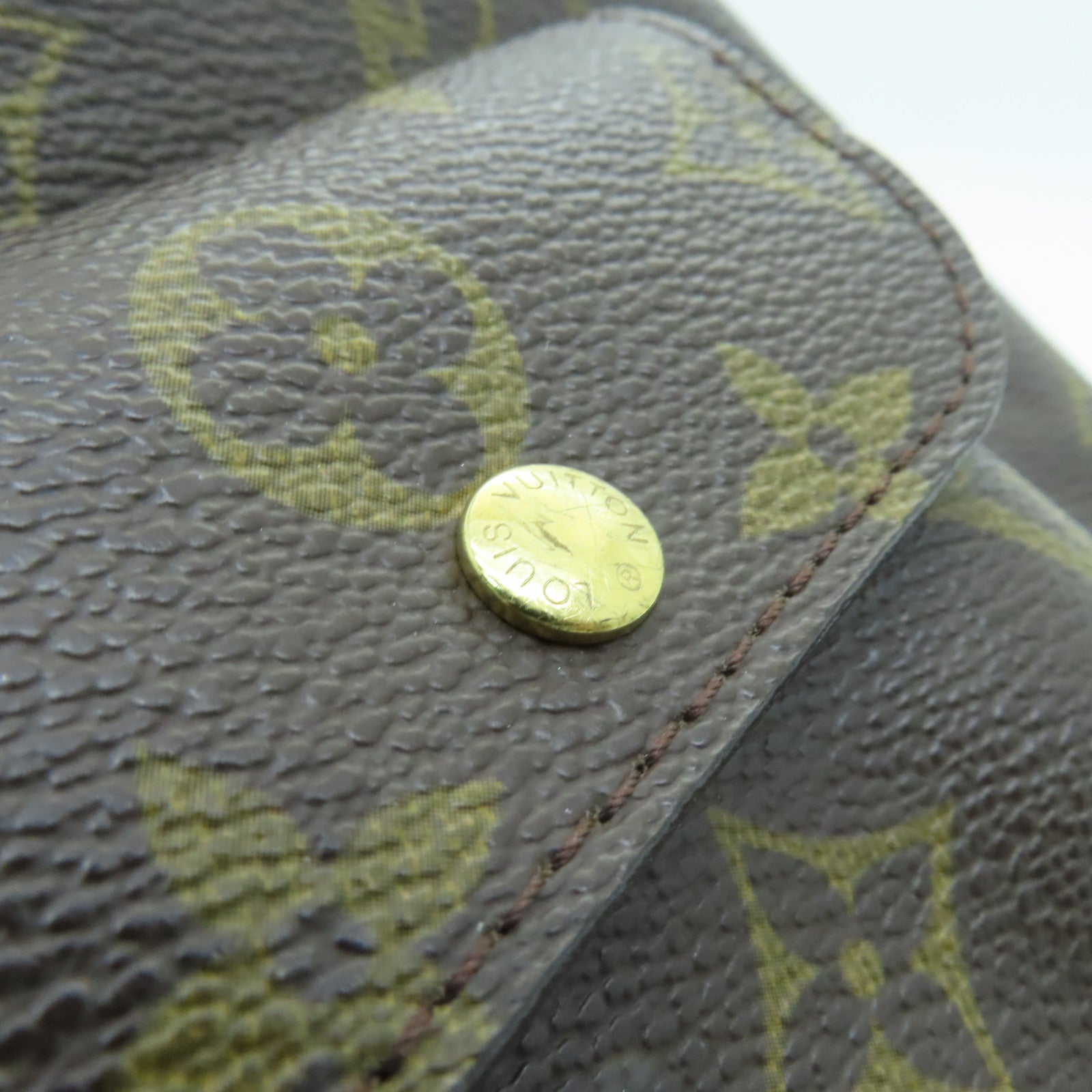 LOUIS VUITTON Monogram Partition Pouch金扣手提包棕色