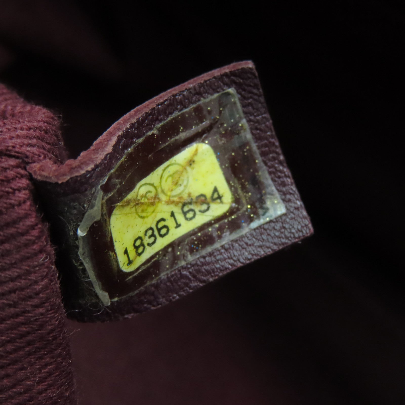 CHANEL 菱格牛皮皮革Chain Shoulder金扣鏈帶肩背袋黑色