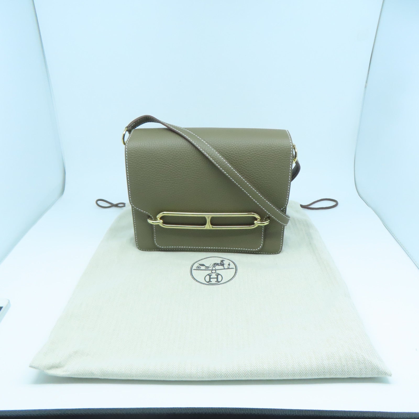 HERMES Taurillon Clemence皮革Roulis 23金扣肩背袋灰色