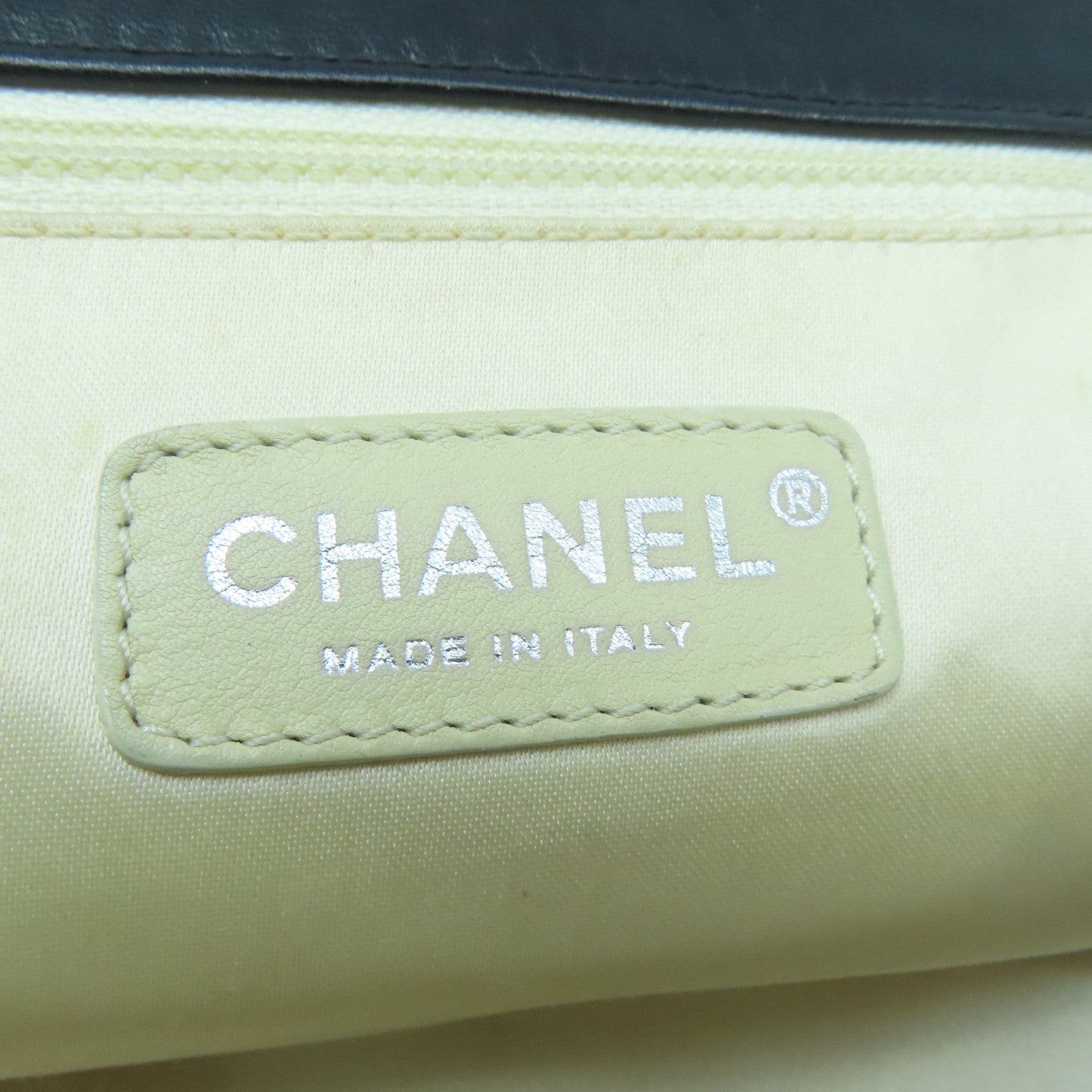 CHANEL 菱格羊皮皮革Chain Shoulder Bag銀扣鏈帶肩背袋黑色
