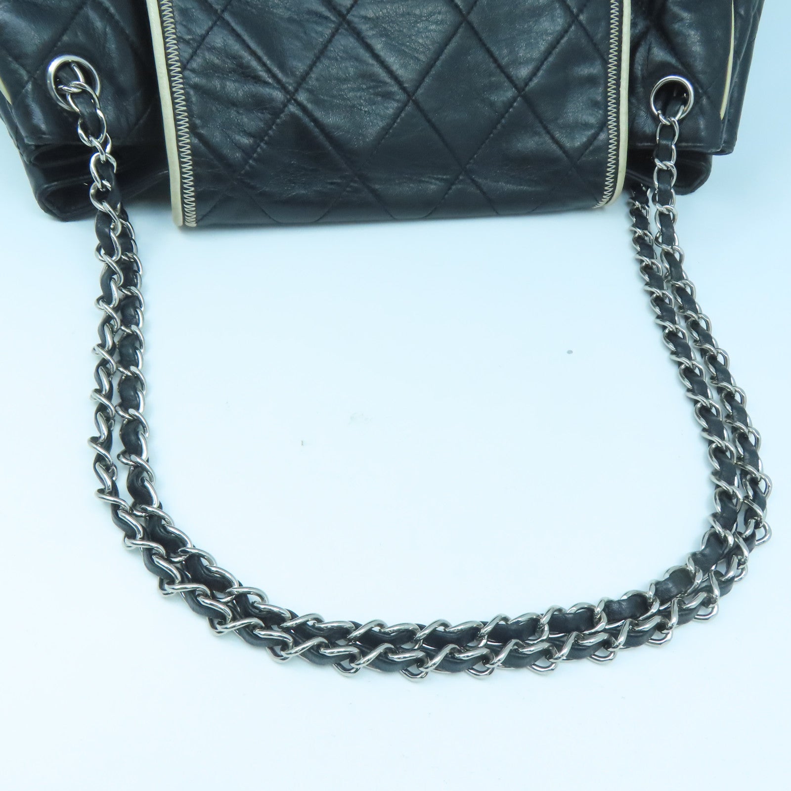 CHANEL 菱格羊皮皮革Chain Shoulder Bag銀扣鏈帶肩背袋黑色