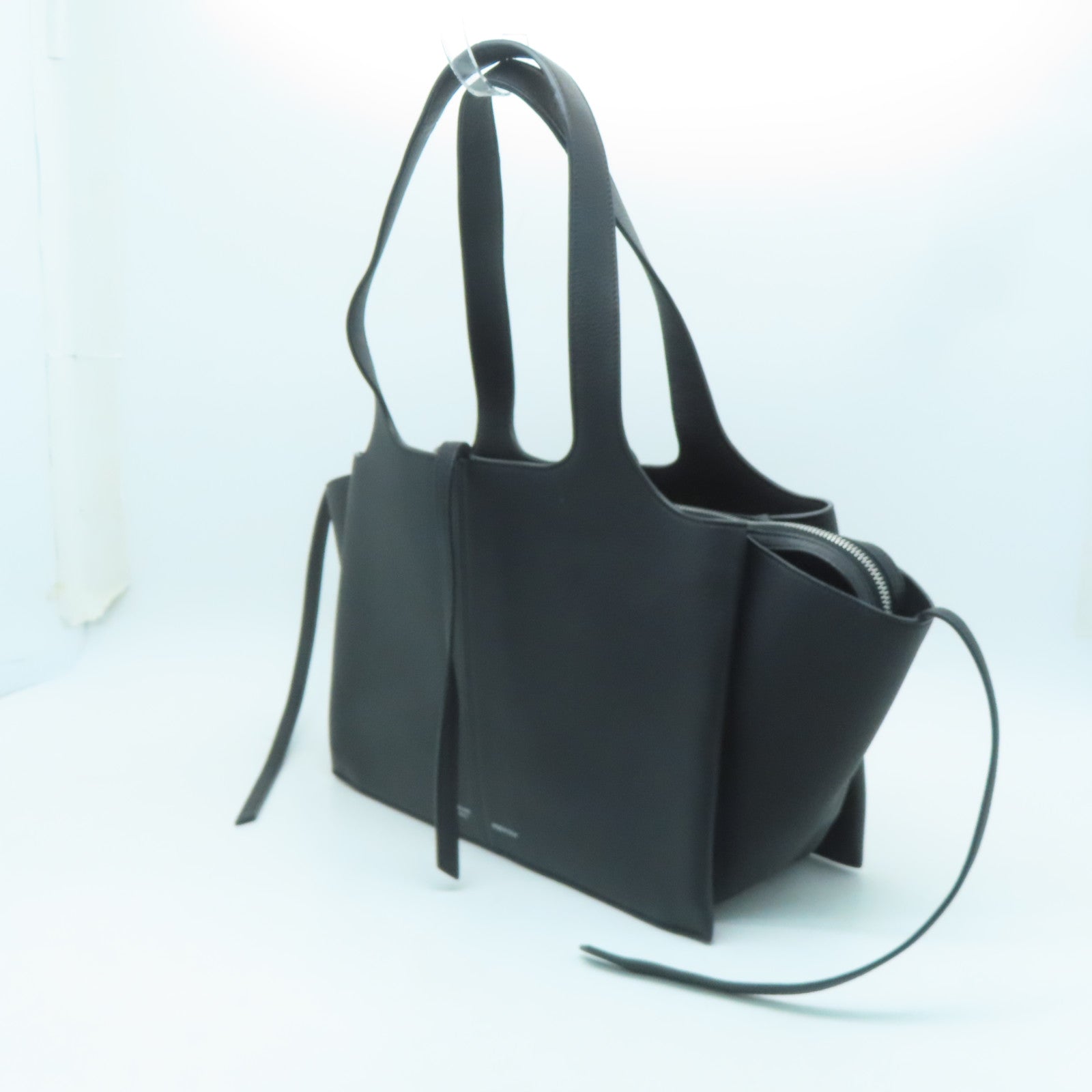 CELINE 牛皮皮革Hand Bag银扣手挽袋黑色