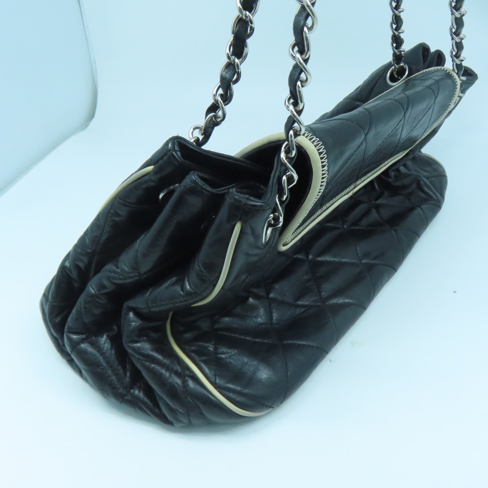 CHANEL 菱格羊皮皮革Chain Shoulder Bag銀扣鏈帶肩背袋黑色
