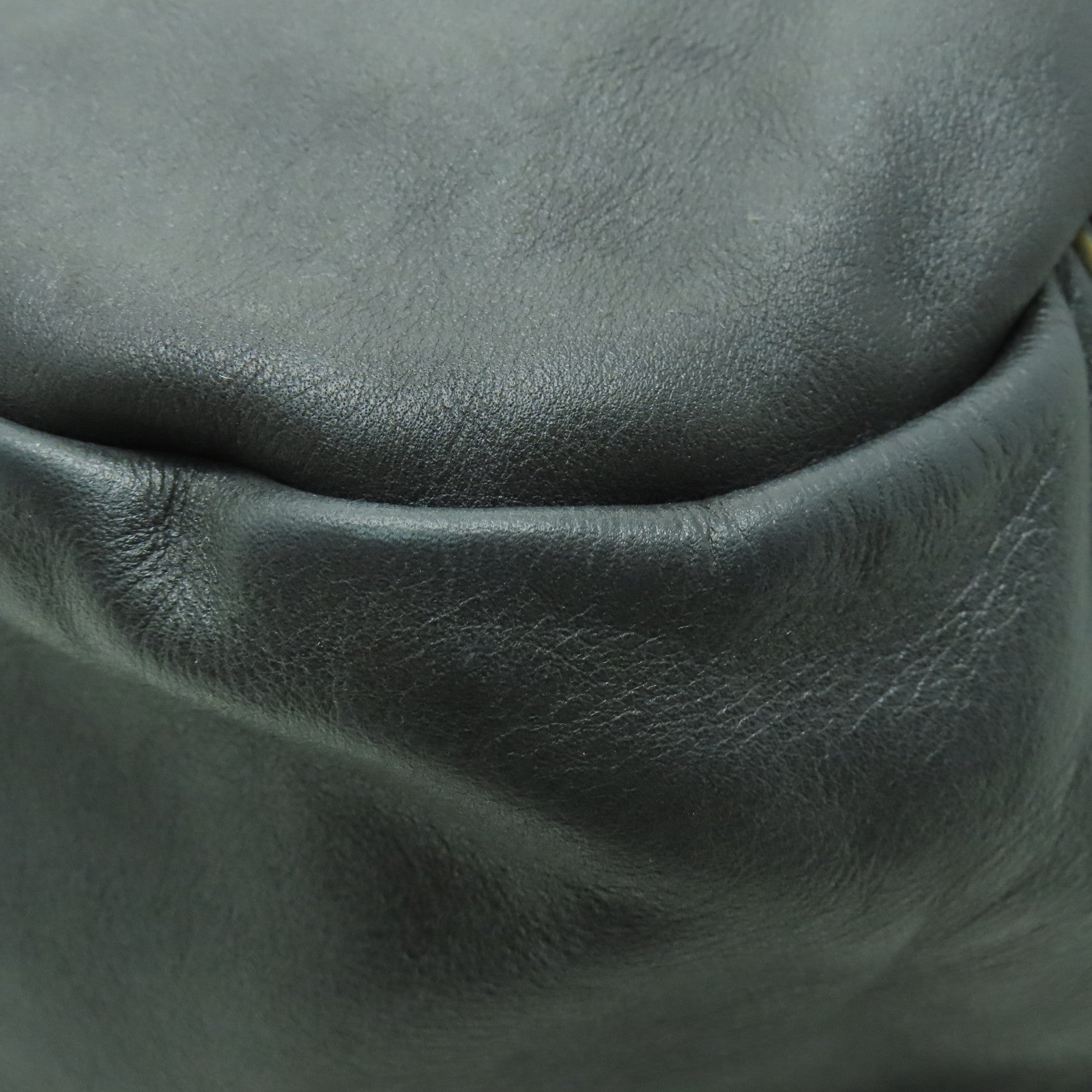 CHANEL 【激減優惠】羊皮皮革Shoulder Bag銀扣肩背袋黑色