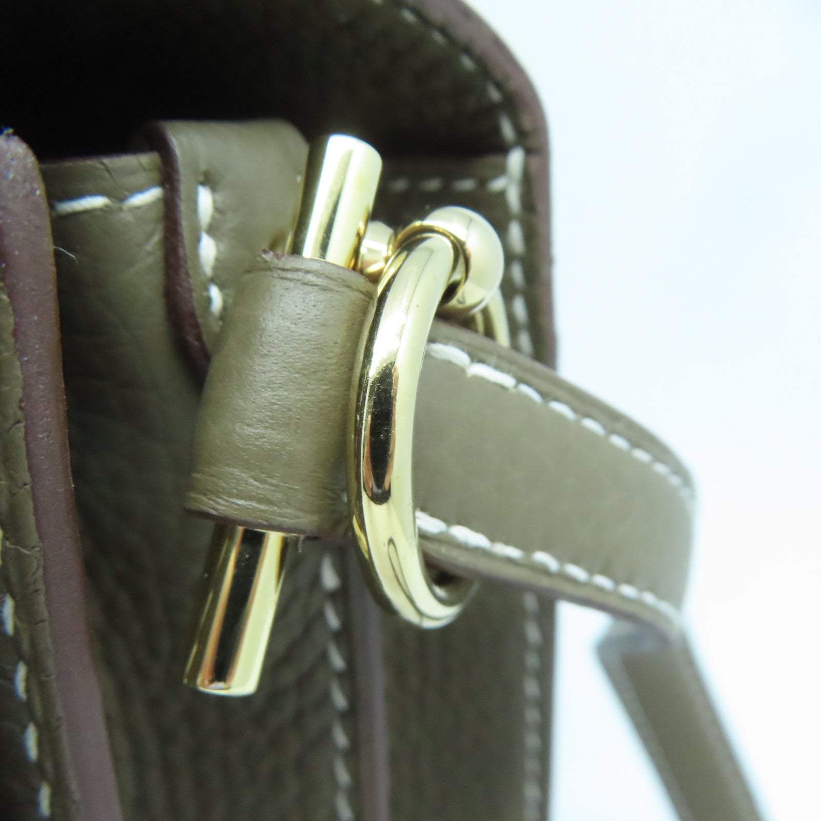 HERMES Taurillon Clemence皮革Roulis 23金扣肩背袋灰色