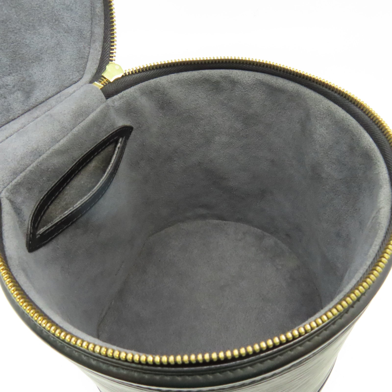 LOUIS VUITTON 【激減優惠】Epi Vintage Cannes Hand Bag金扣手挽袋黑色