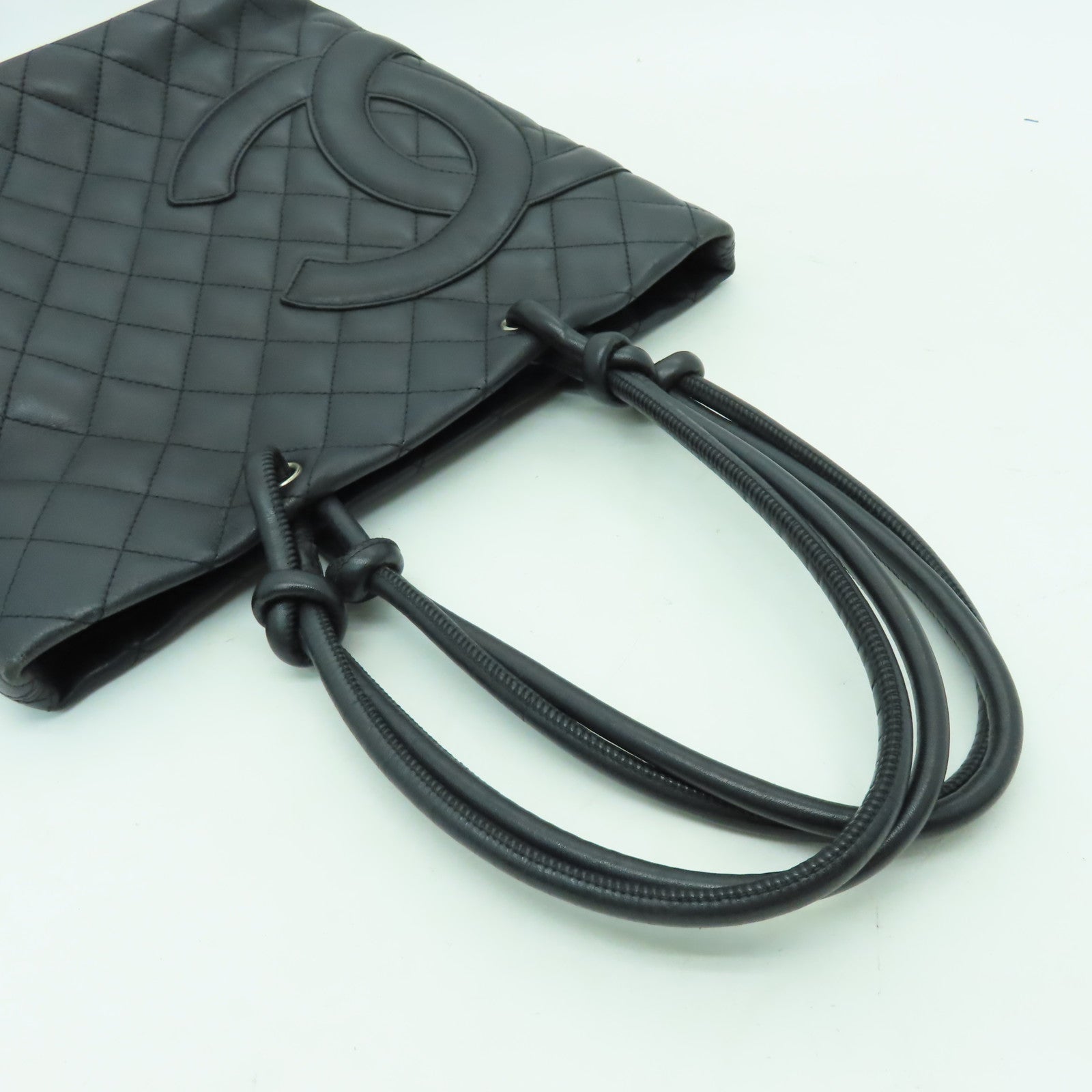 CHANEL Caviar皮革Cambon Totebag銀扣手挽袋黑色
