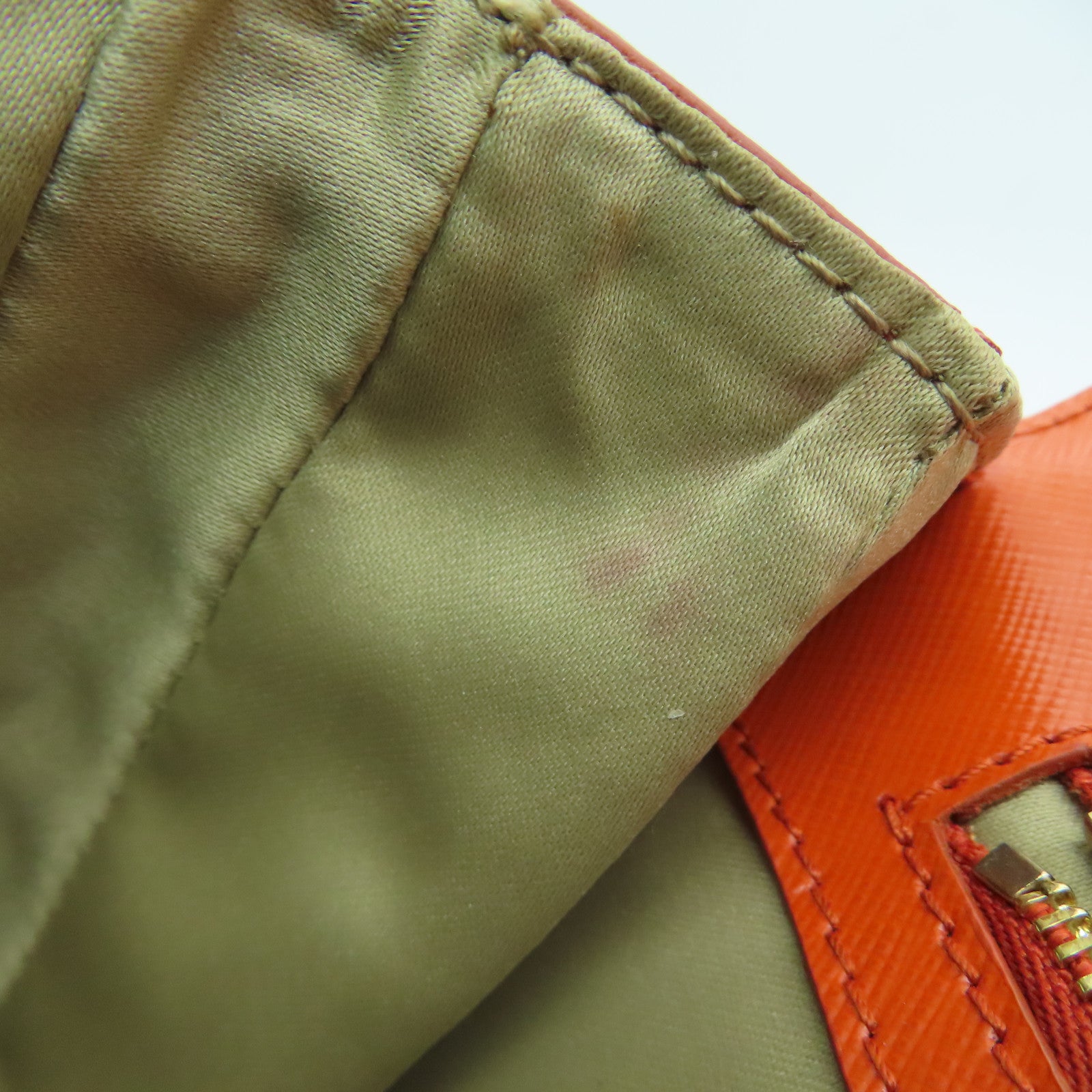 Salvatore Ferragamo 牛皮皮革Shoulder Bag金扣肩背袋橙色