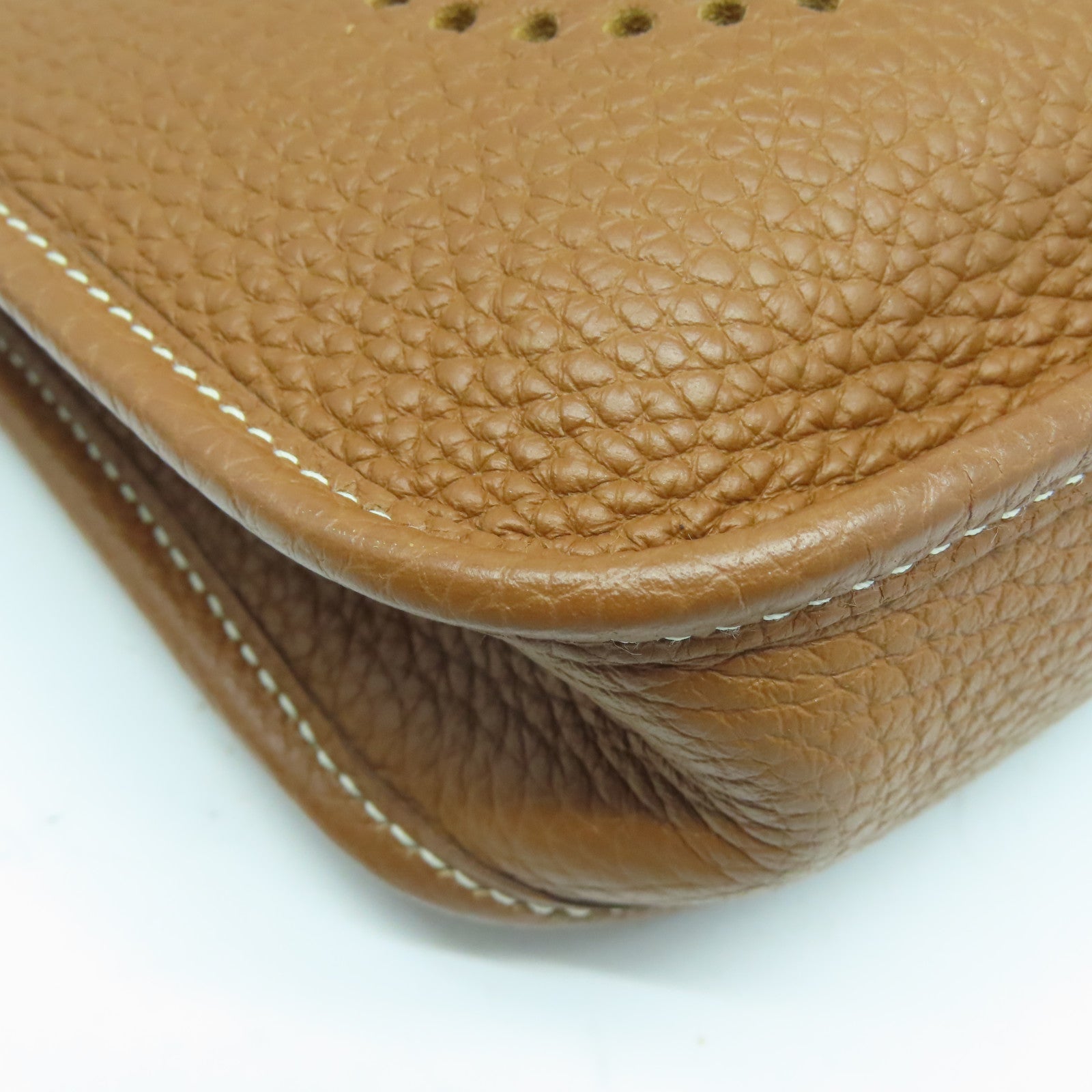 HERMES Clemence皮革Evelyne TPM金扣肩背袋Gold經典駝色