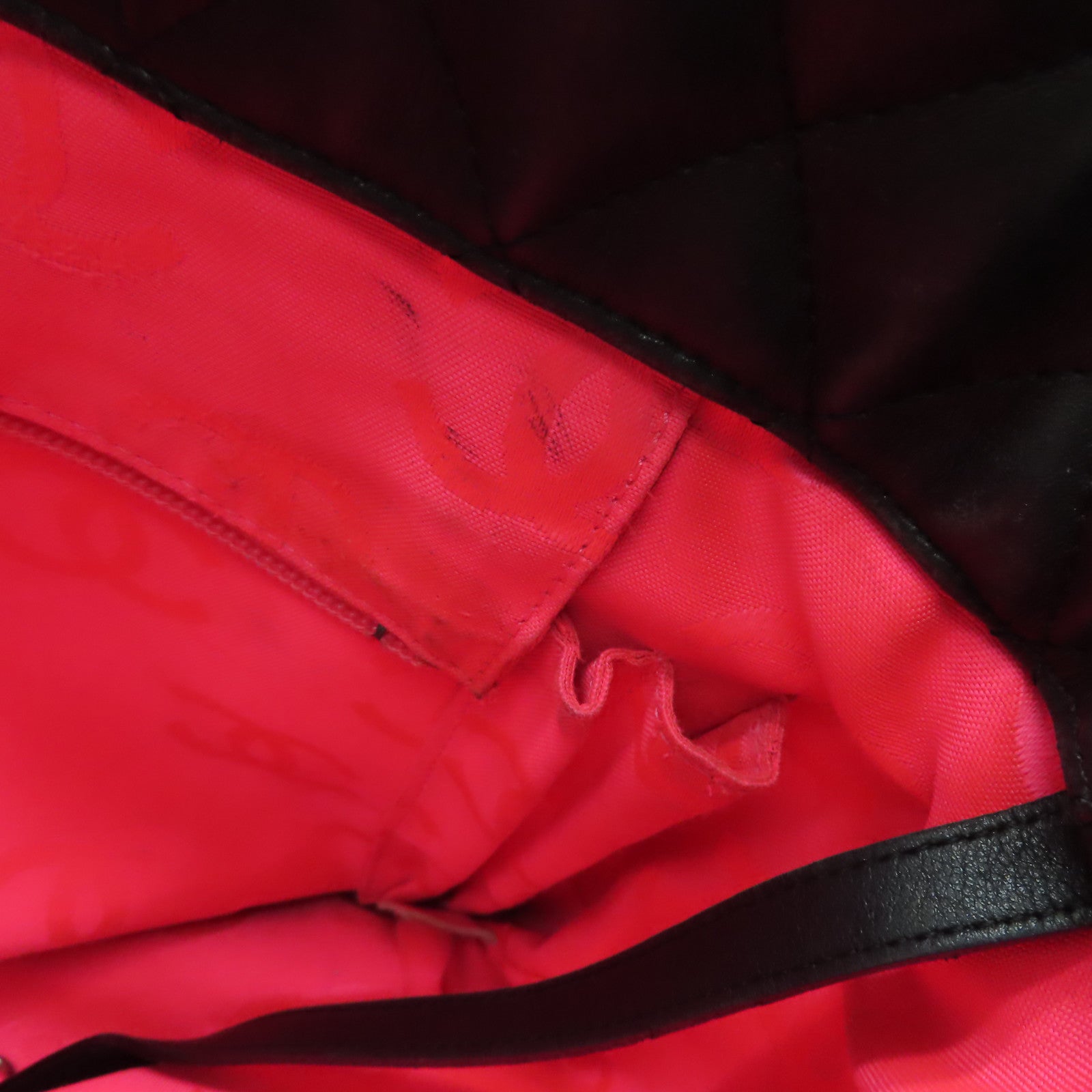 CHANEL Caviar皮革Cambon Totebag銀扣手挽袋黑色