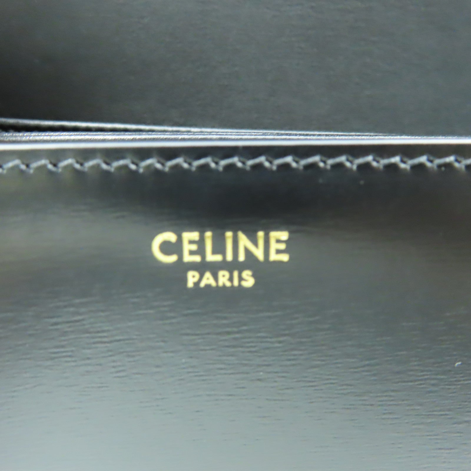 CELINE 牛皮皮革Classic Box金扣肩背袋黑色