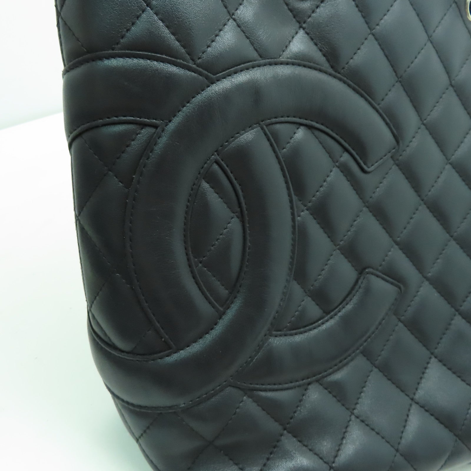 CHANEL Caviar皮革Cambon Totebag銀扣手挽袋黑色