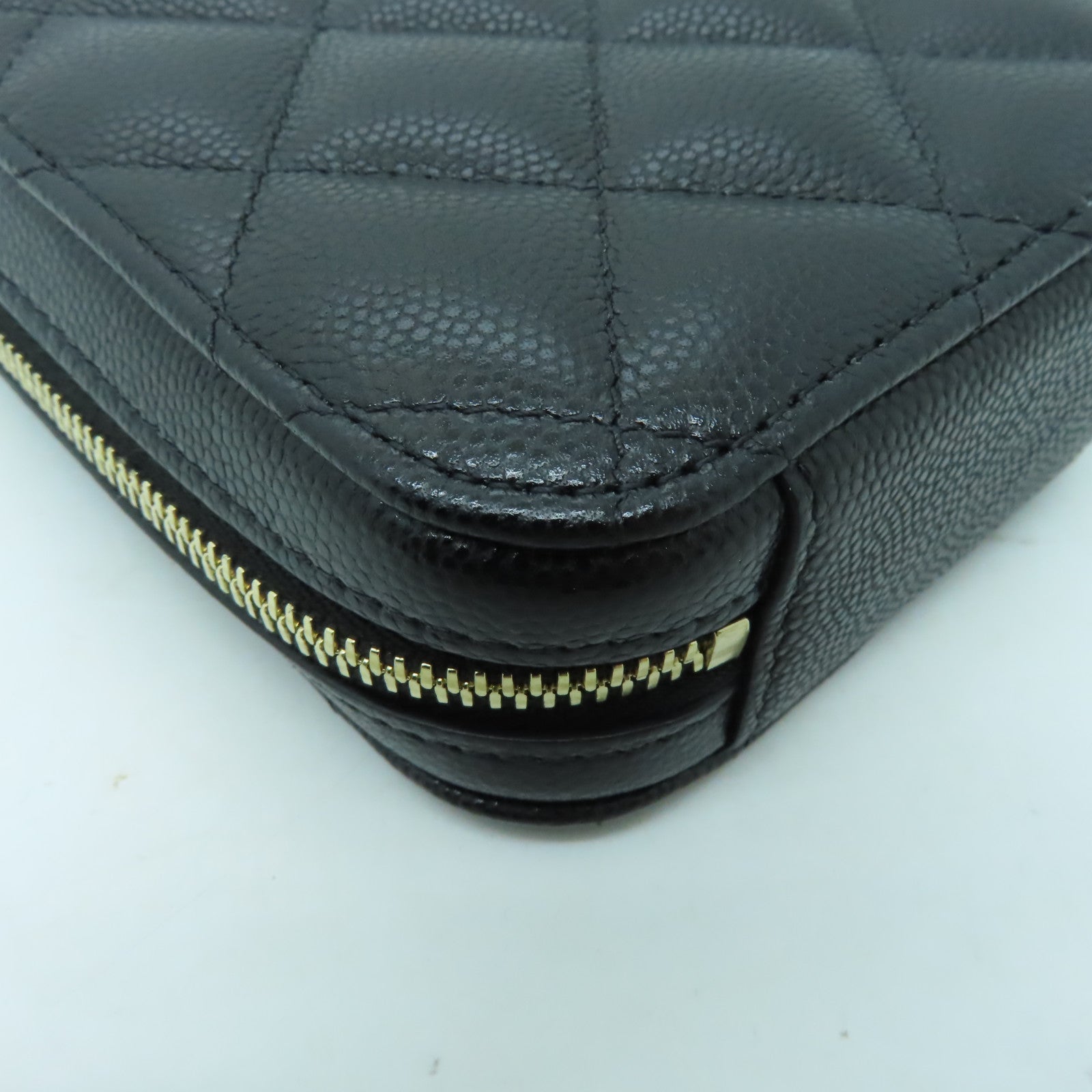 CHANEL 菱格Caviar皮革Chain Shoulder金扣鏈帶肩背袋黑色