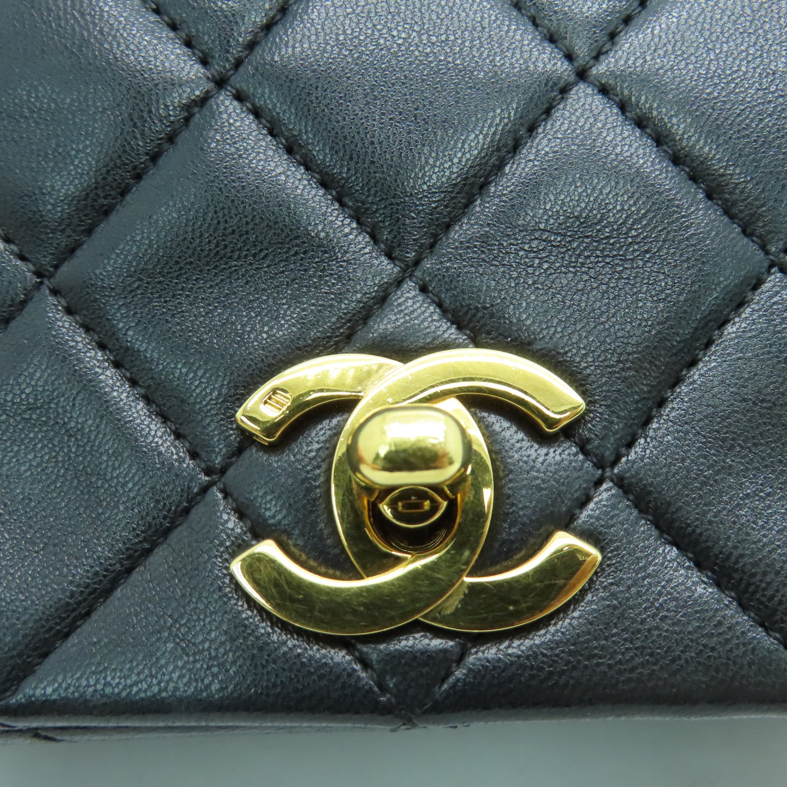 CHANEL 【激減優惠】菱格羊皮皮革Chain Shoulder Bag金扣黑色