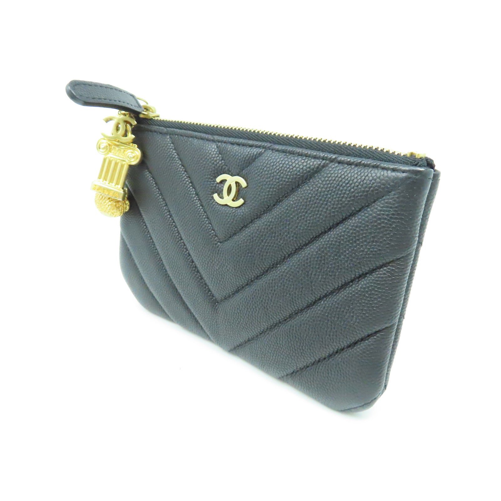 CHANEL 斜紋Caviar皮革Pouch金扣手拿包黑色