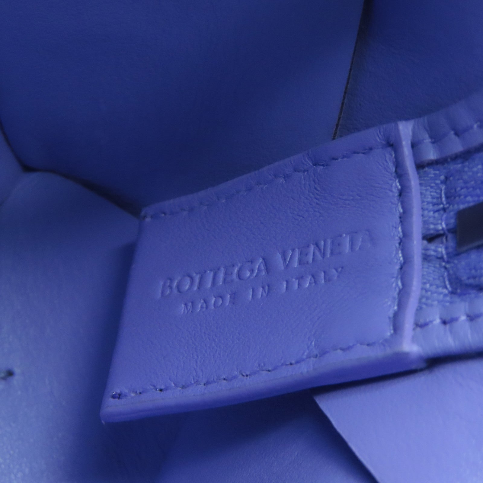 BOTTEGA VENETA 【激減優惠】織紋皮革Shoulder Bag銀扣肩背袋紫色