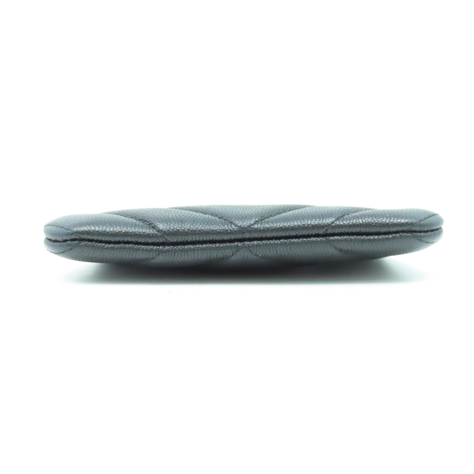 CHANEL 斜紋Caviar皮革Pouch金扣手拿包黑色