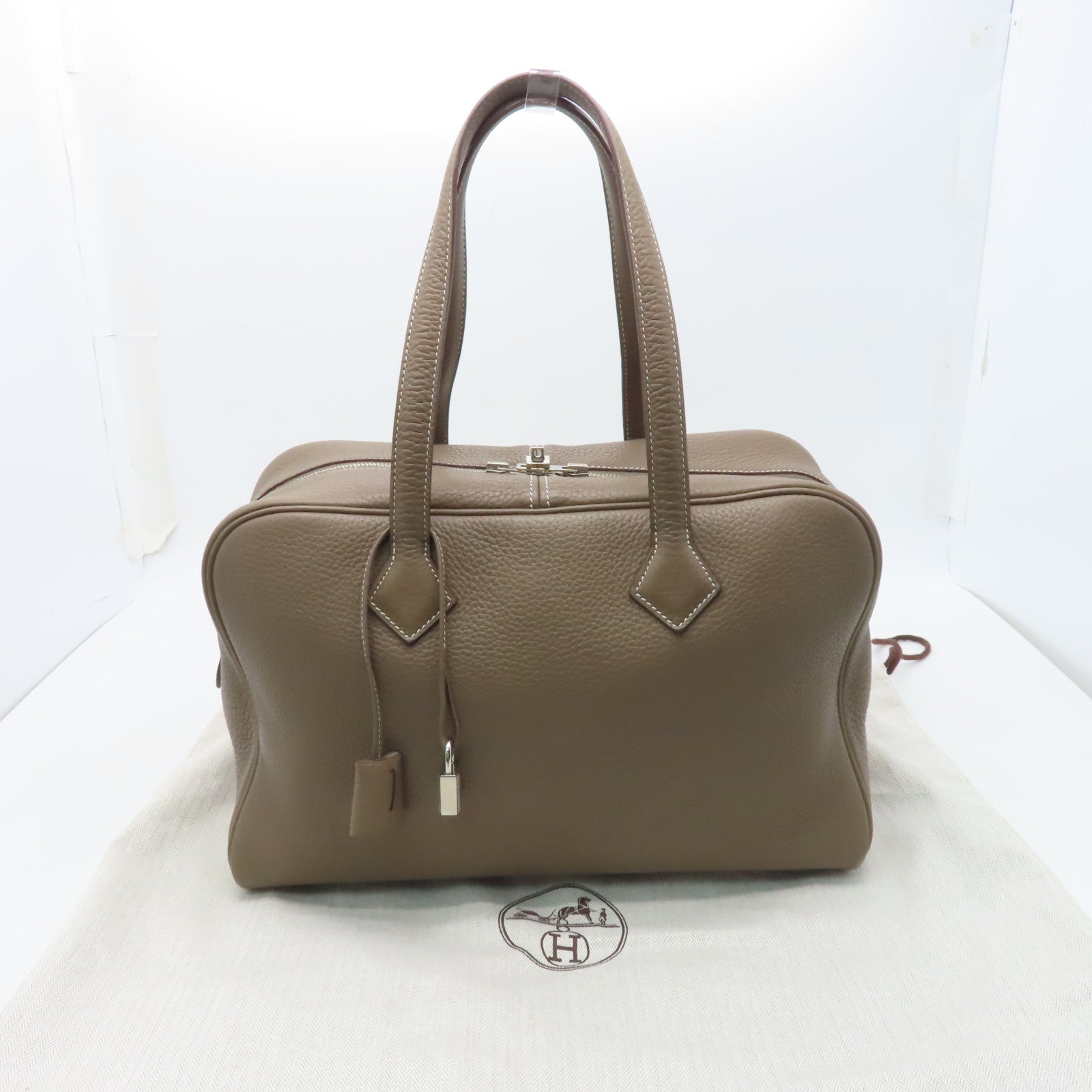 HERMES Clemence皮革Victoria銀扣肩背袋灰色