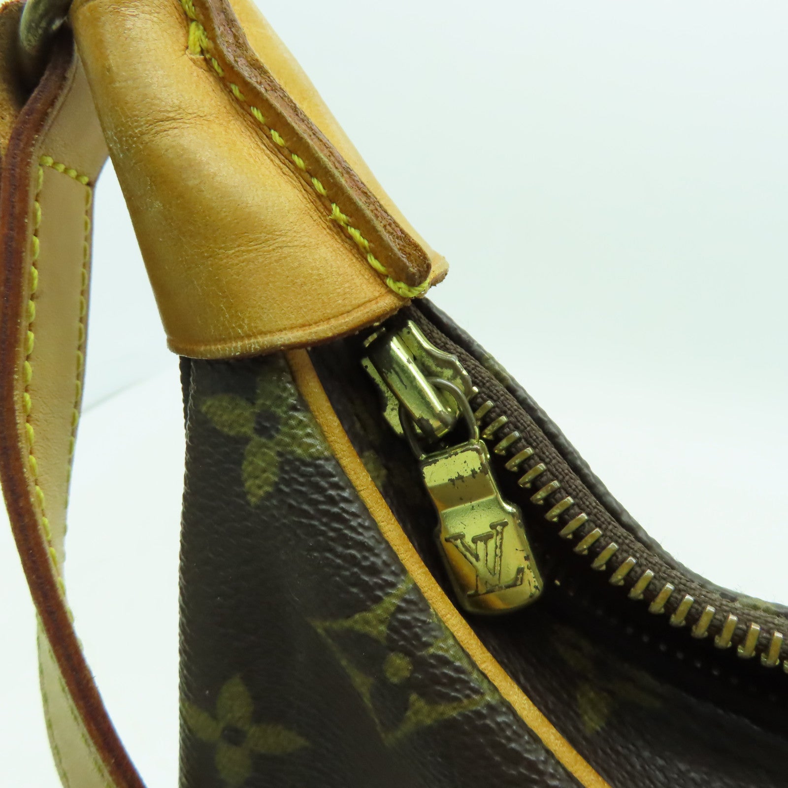 LOUIS VUITTON Monogram Boulogne金扣肩背袋啡色