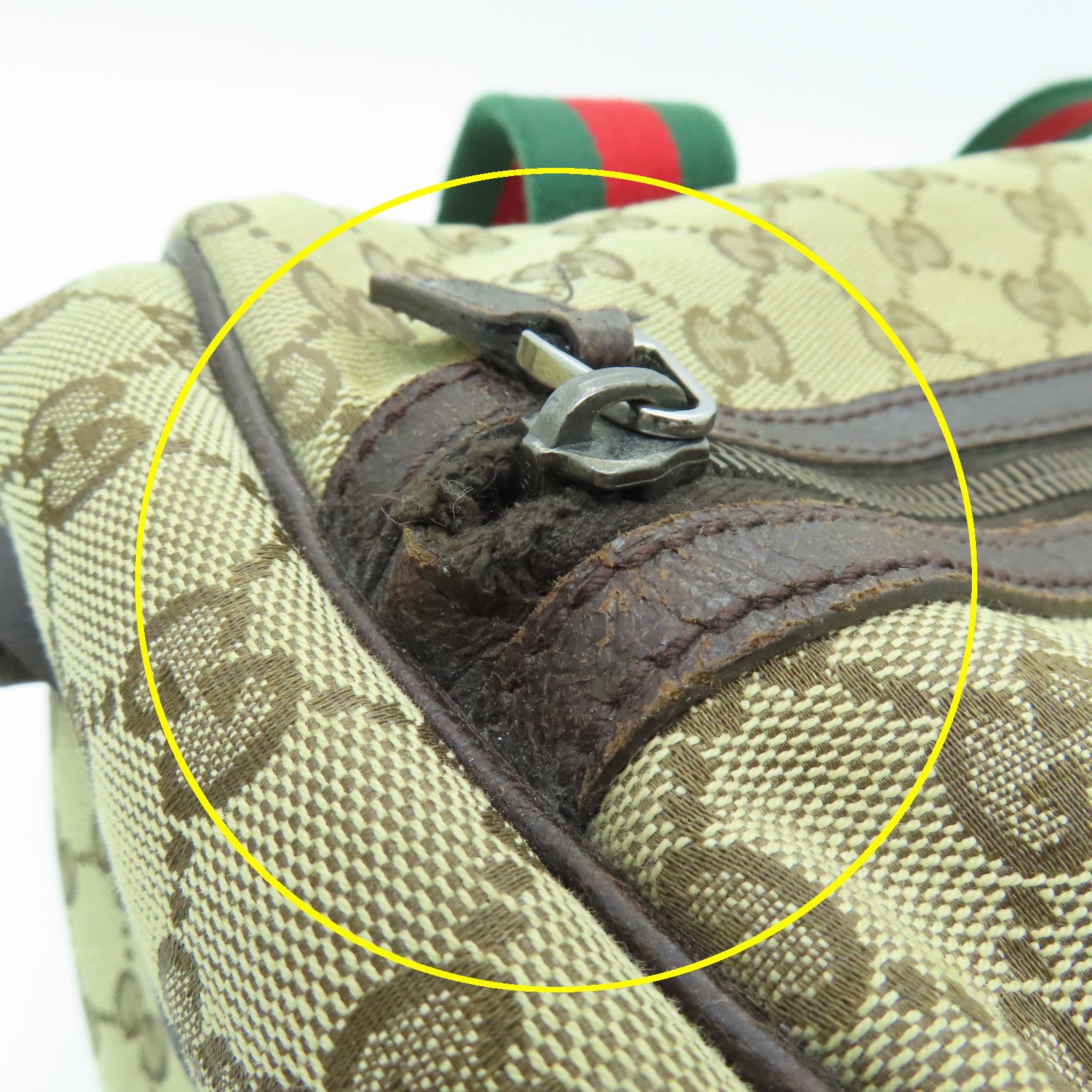 GUCCI 帆布Small Duffer Bag銀扣肩背袋棕色