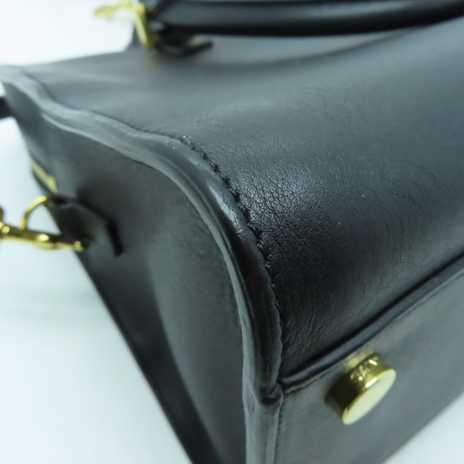 SAINT LAURENT 牛皮皮革2 Way Shoulder金扣手挽肩背兩用袋黑色
