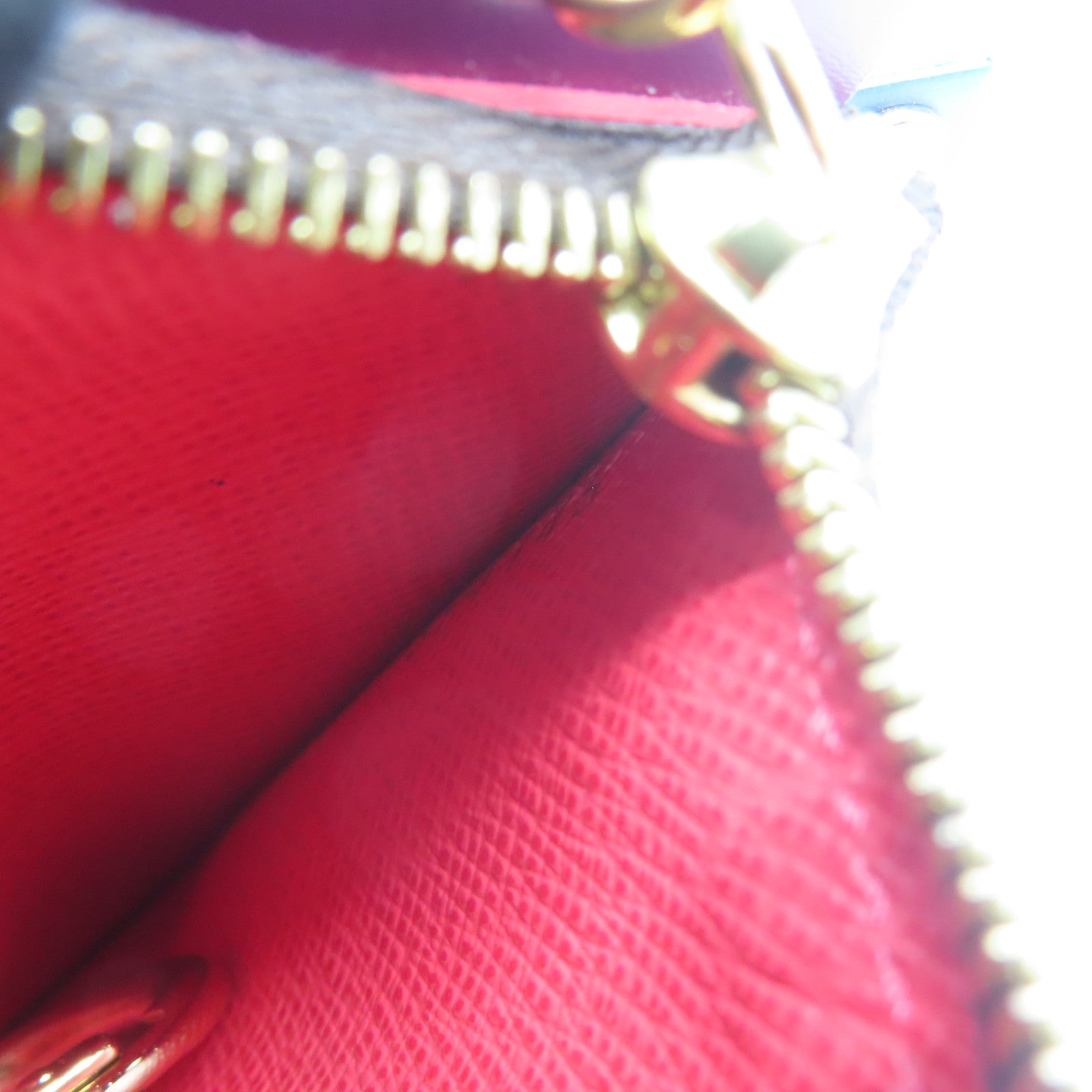 LOUIS VUITTON Monogram Totem Pochette Cles錢包啡色