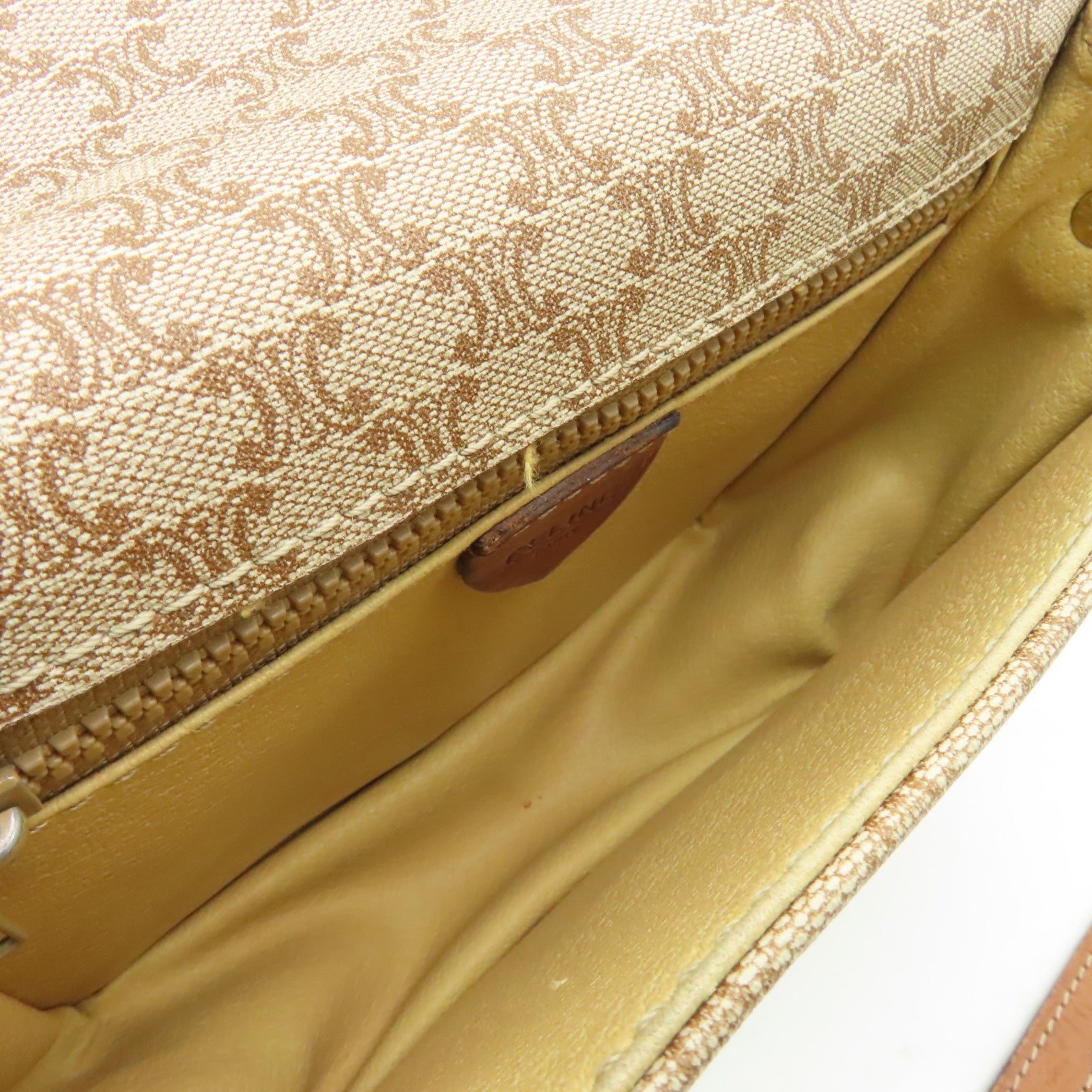 CELINE 帆布Shoulder Bag金扣肩背袋啡色