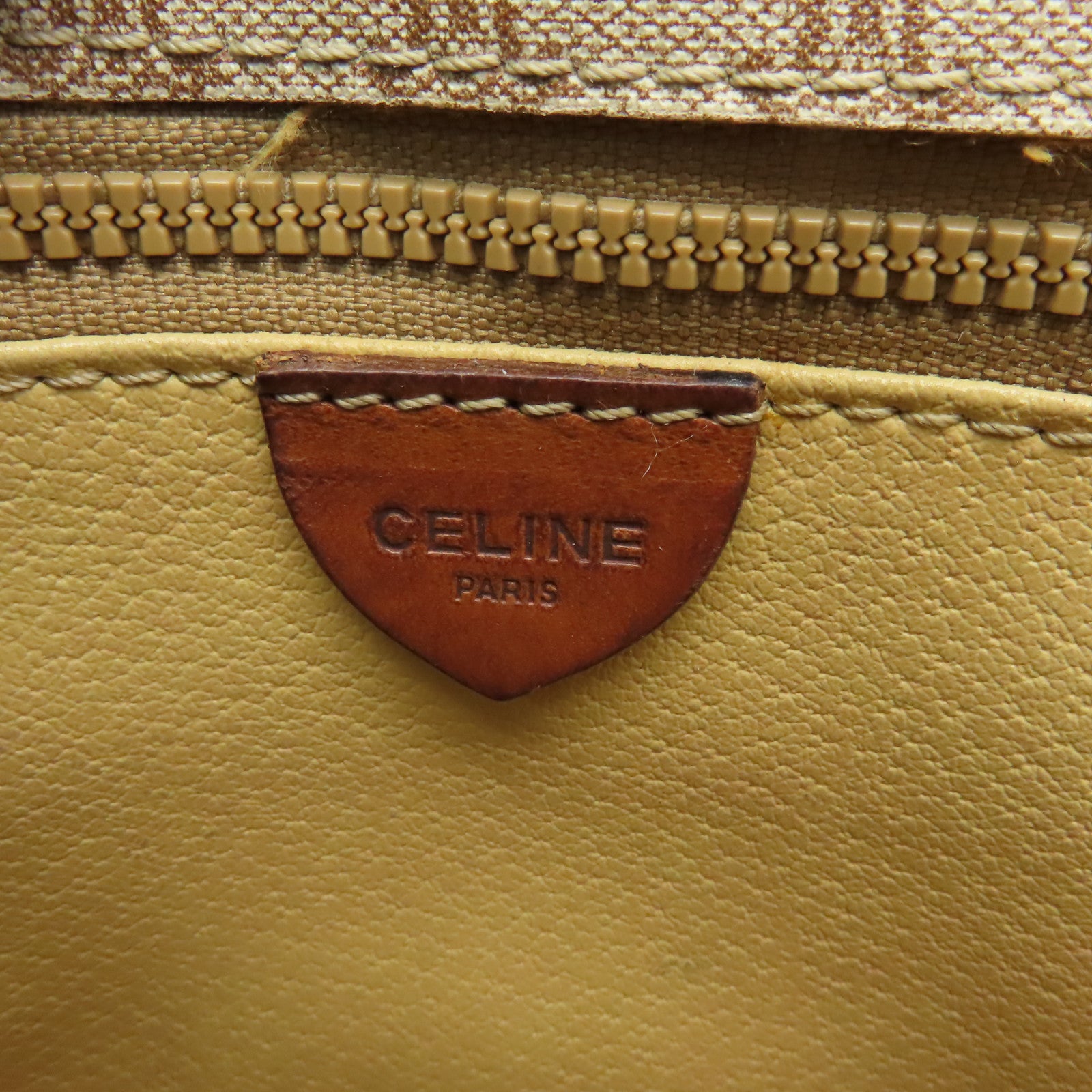 CELINE 帆布Shoulder Bag金扣肩背袋啡色