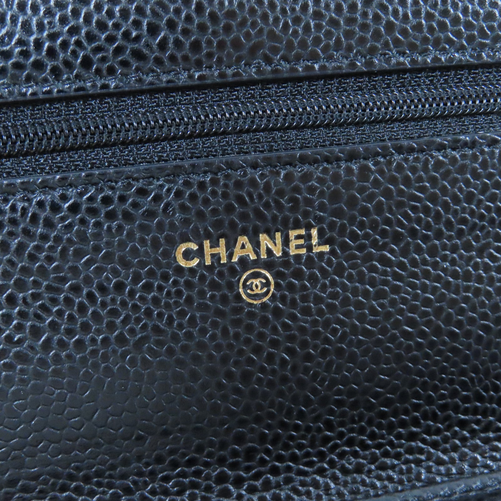 CHANEL 菱格Caviar皮革WOC金扣鏈帶肩背袋黑色