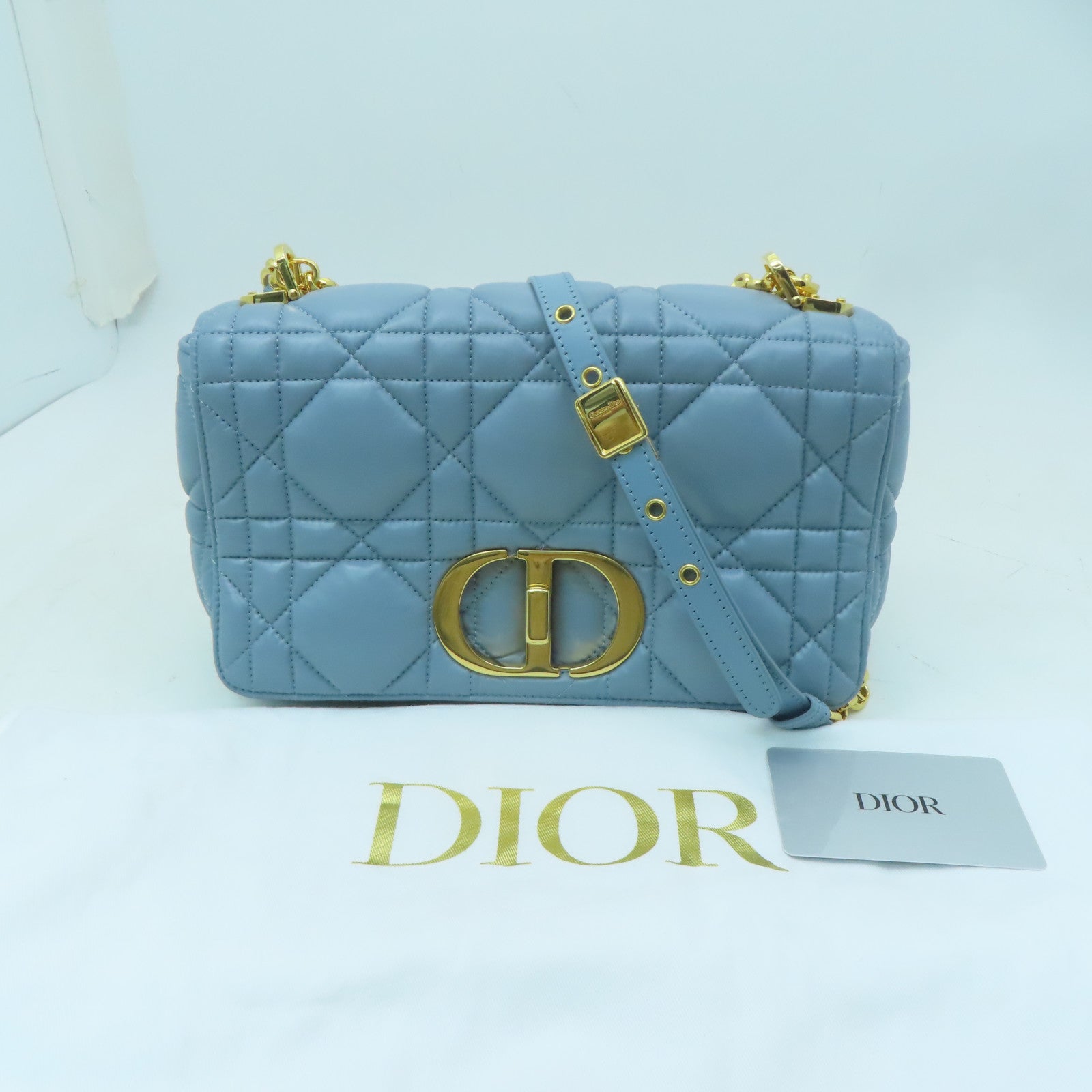 Dior 羊皮皮革Medium Dior Caro Bag金扣鏈帶肩背袋淺藍色