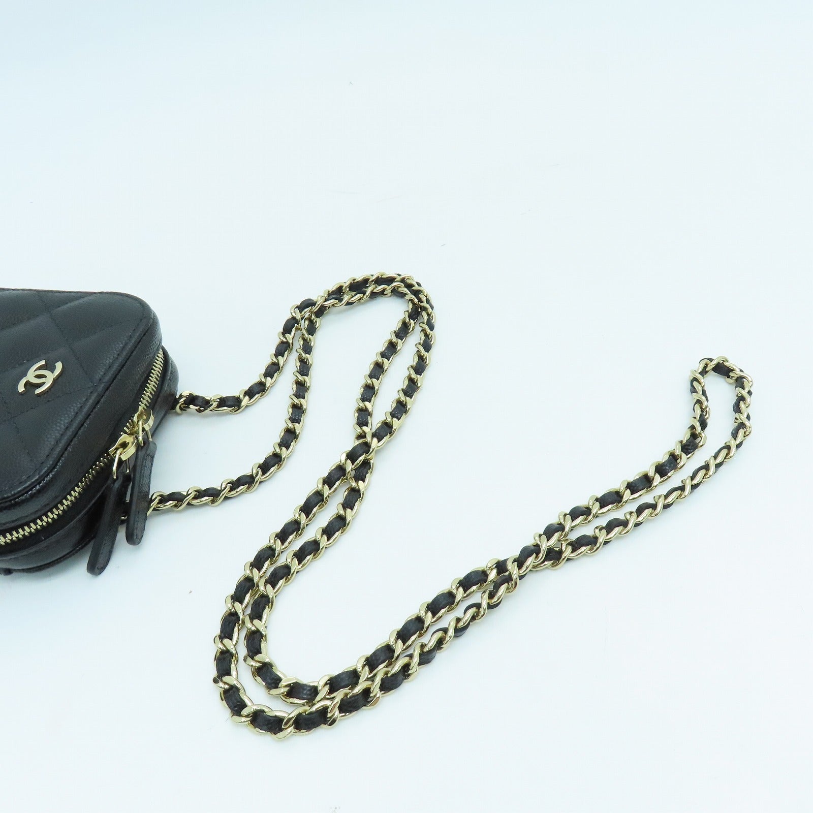 CHANEL Rhombus Caviar Leather Chain Shoulder Gold Buckle Shoulder Bag Black
