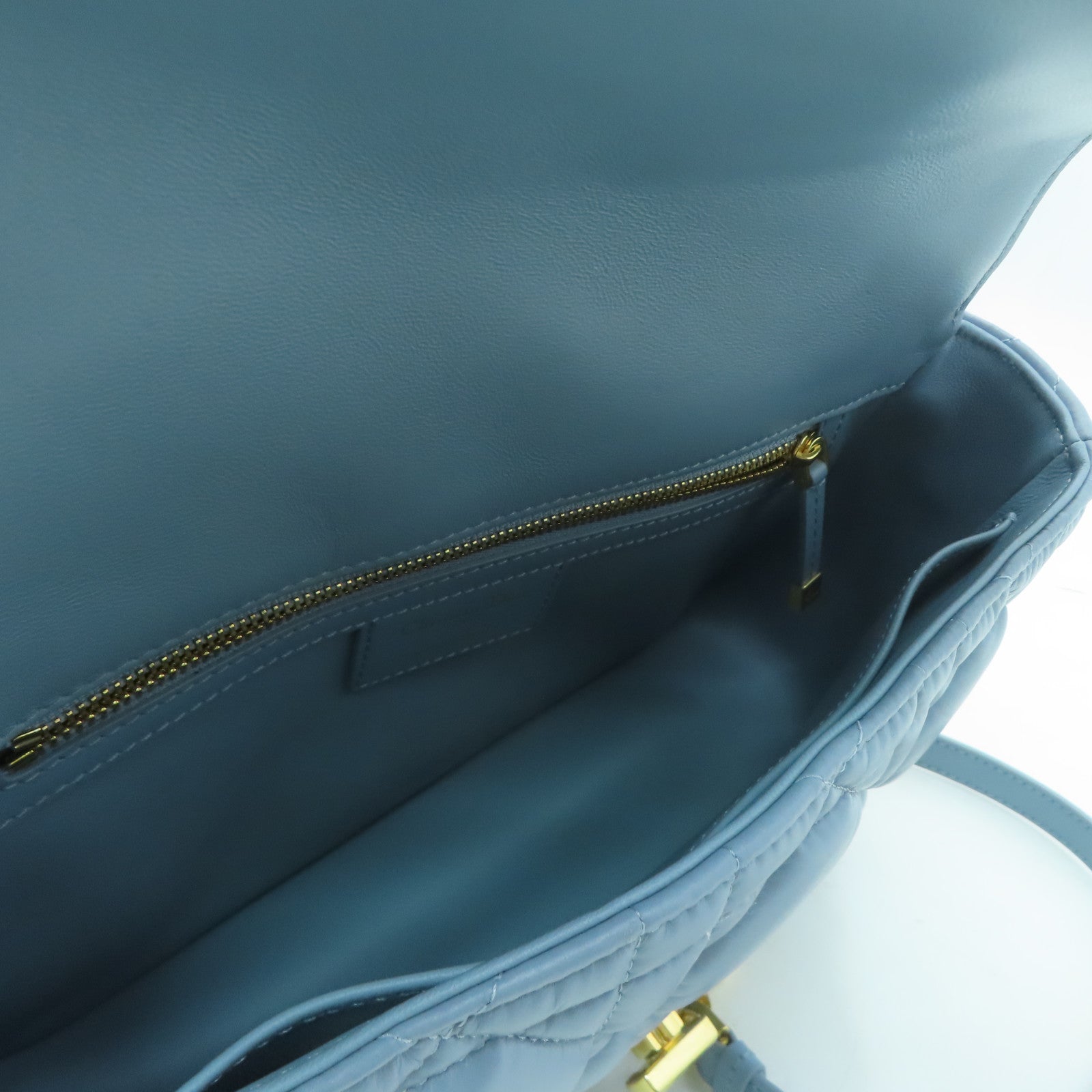Dior 羊皮皮革Medium Dior Caro Bag金扣鏈帶肩背袋淺藍色