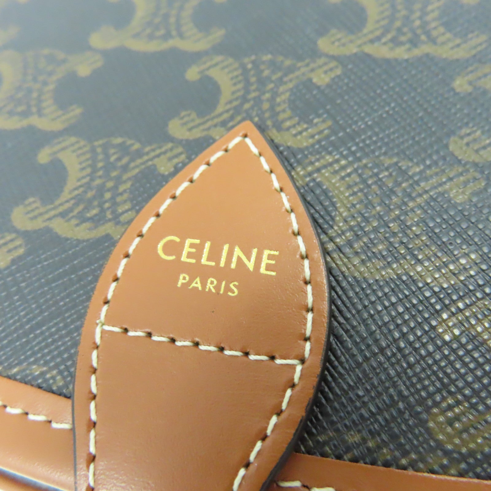 CELINE 塗層帆布Triomphe金扣肩背袋黑色