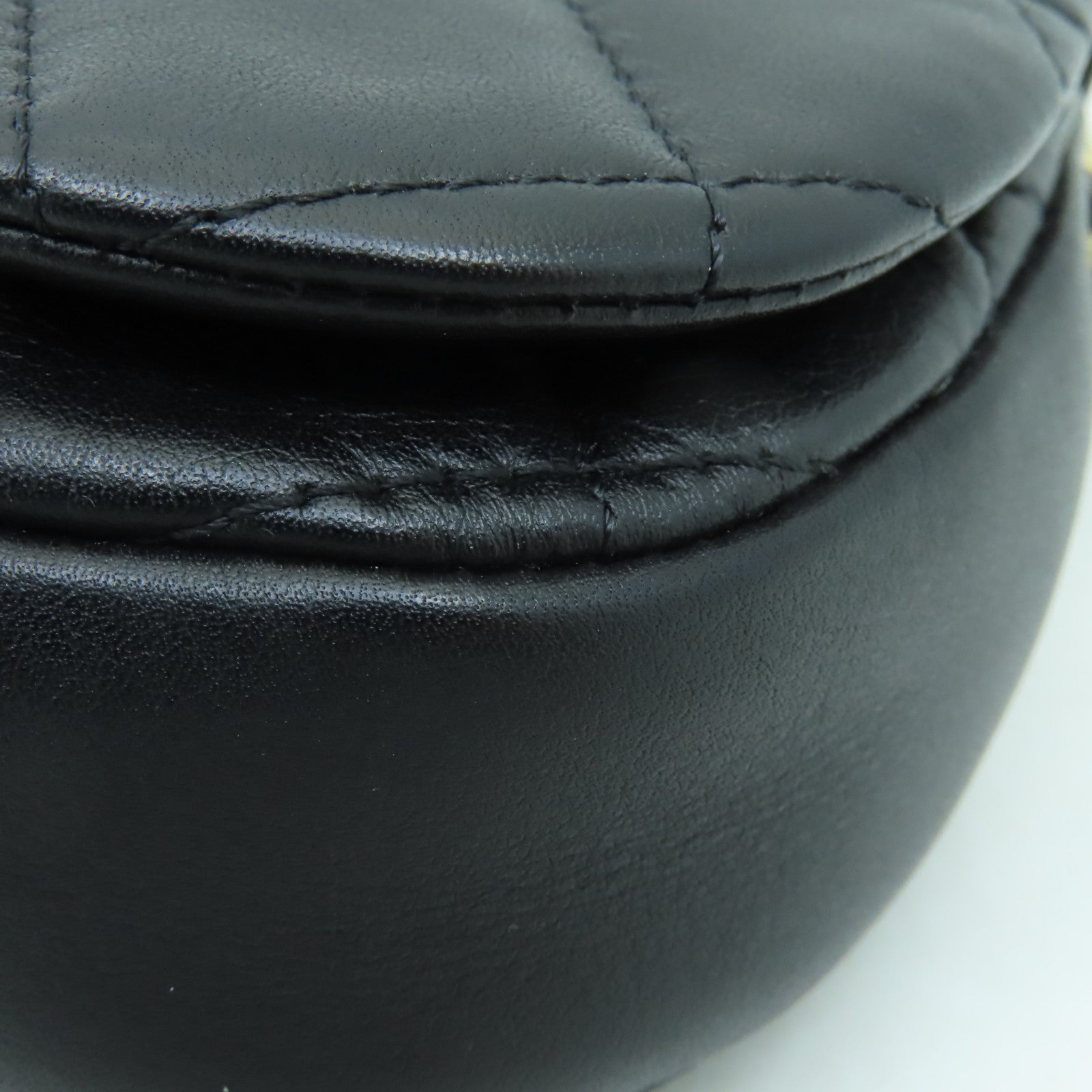 CHANEL 菱格牛皮皮革Chain Shoulder Bag金扣鏈帶肩背袋黒色