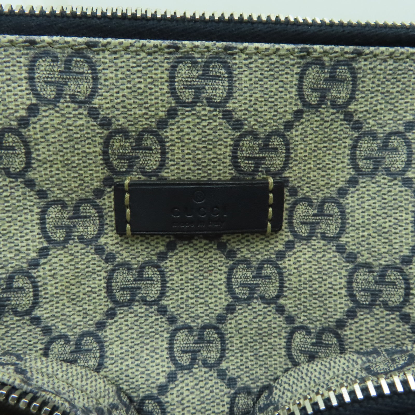 GUCCI 塗層帆布Shoulder Bag銀扣肩背袋藍色