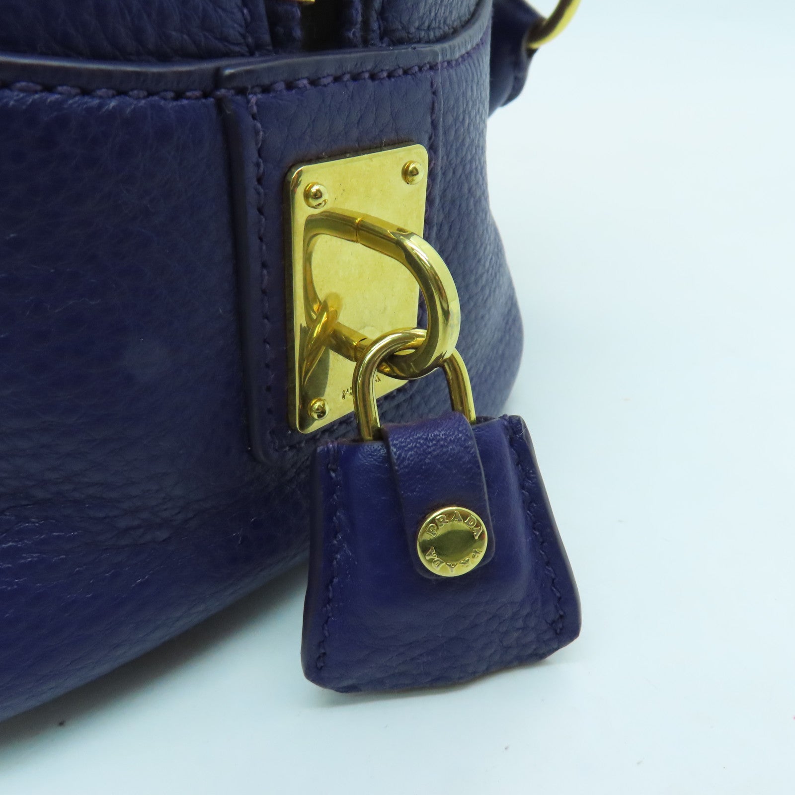 PRADA 【激減優惠】牛皮皮革Vitello Daino Shoulder Bag金扣波士頓包紫色